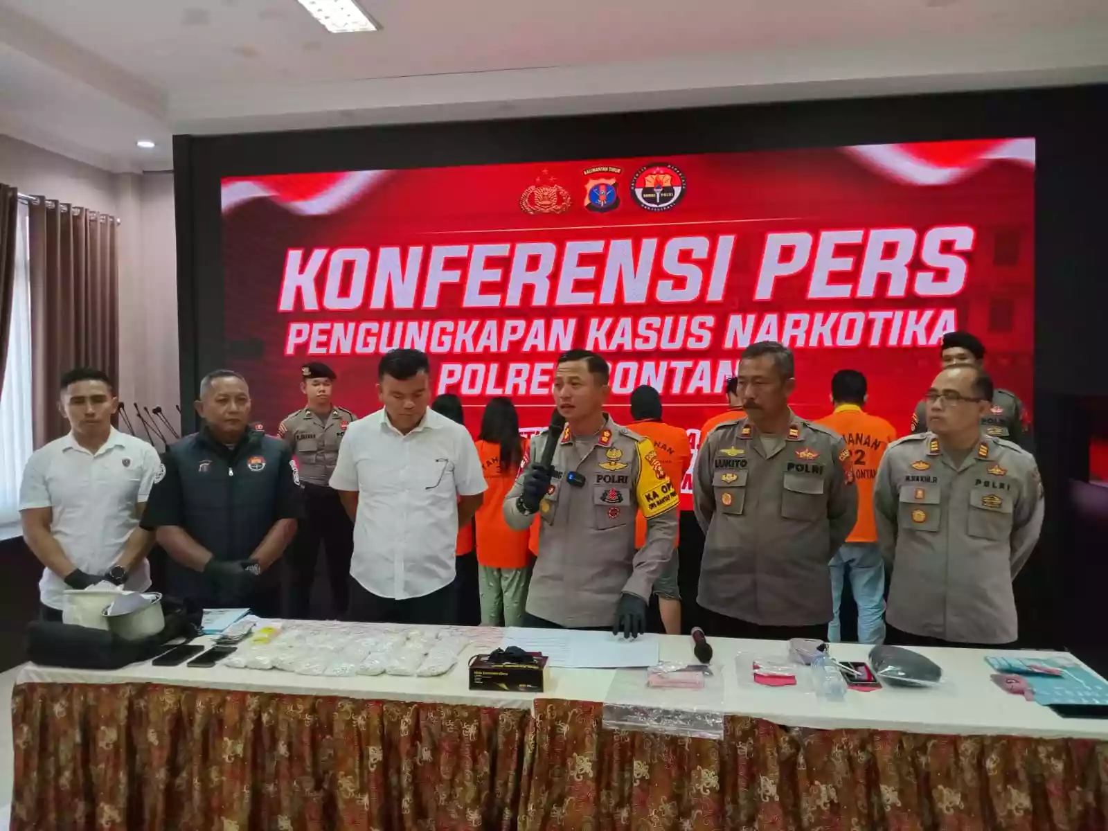 Polres Bontang Amankan 24,77 Gram Sabu, Empat Pelaku Ditangkap Salah satunya IRT