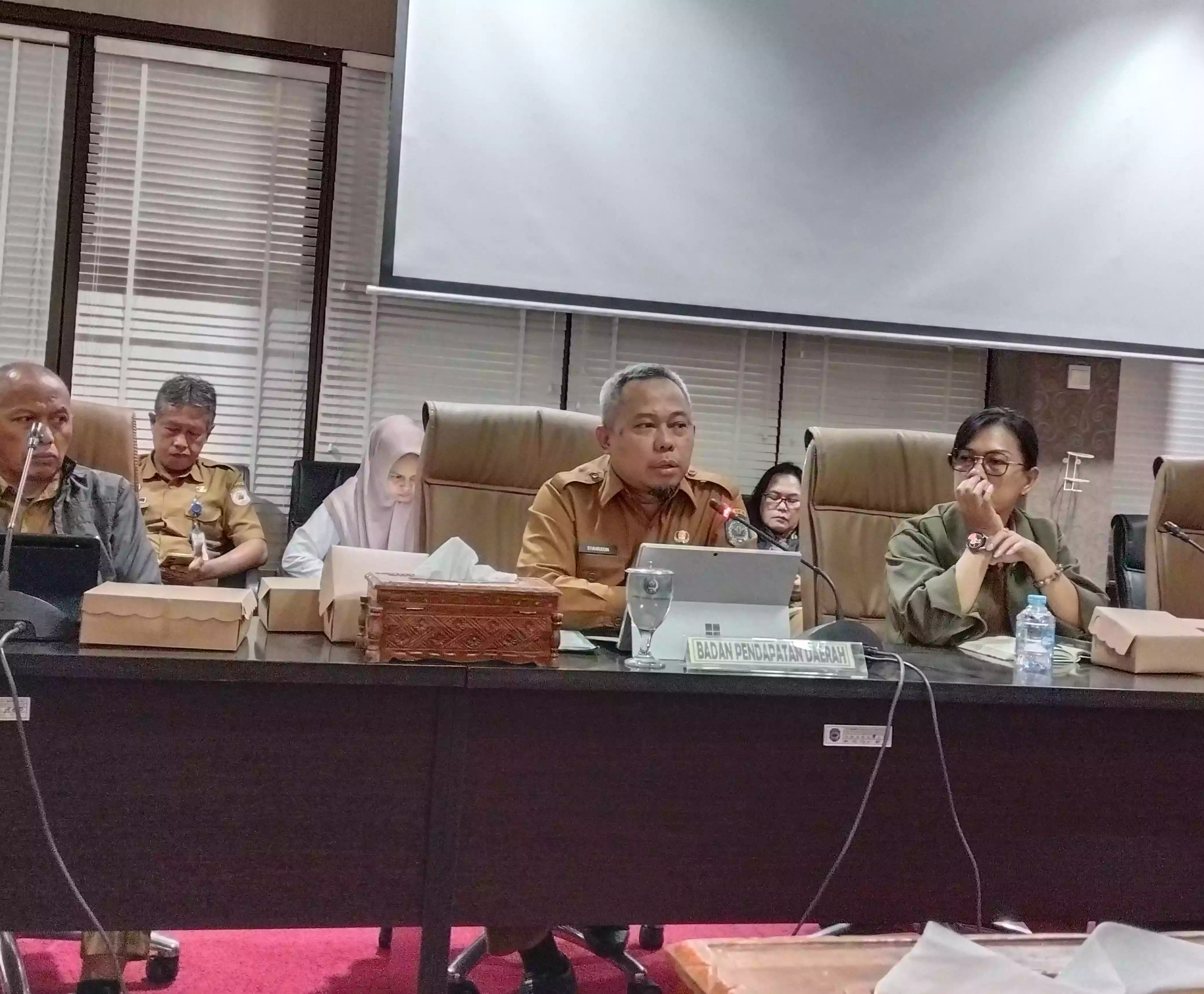 Bapenda Bontang Hadiri Pertemuan dengan Komisi B DPRD, Realisasi Pajak 2024 Capai 72 Persen