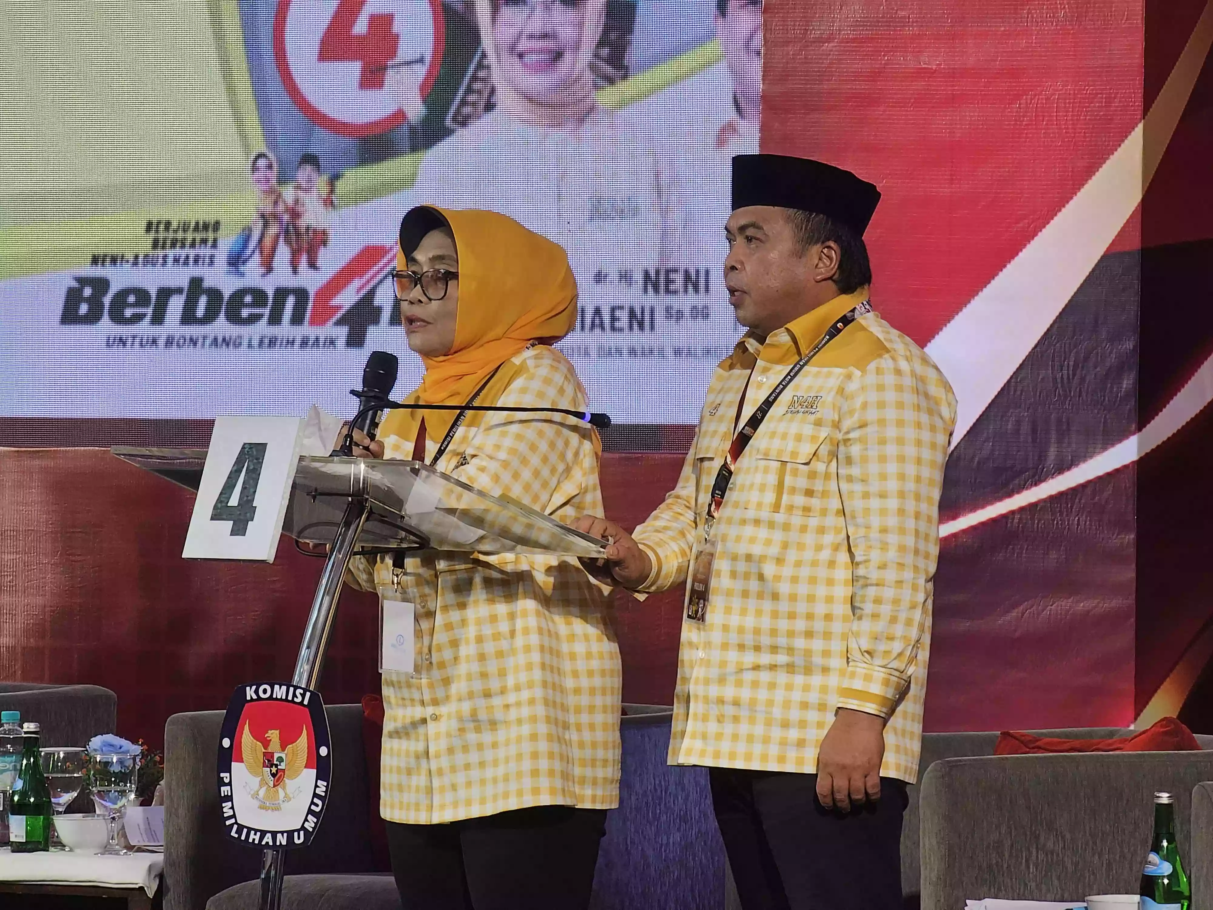 Debat Pilkada Bontang; Paslon Nomor 4 Neni-Agus Komitmen Sejahterakan Masyarakat dengan Program Badan Usaha di Setiap RT