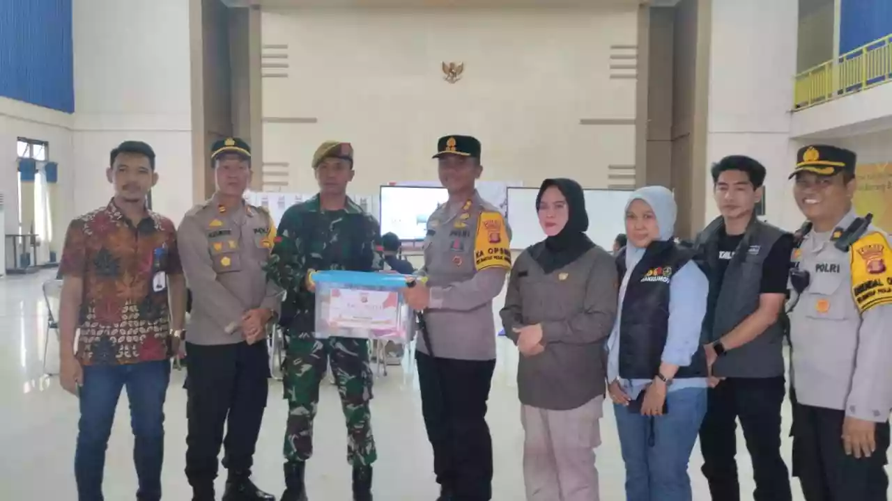 Proses Rekapitulasi Suara Tingkat Kecamatan Bontang Barat Dimulai