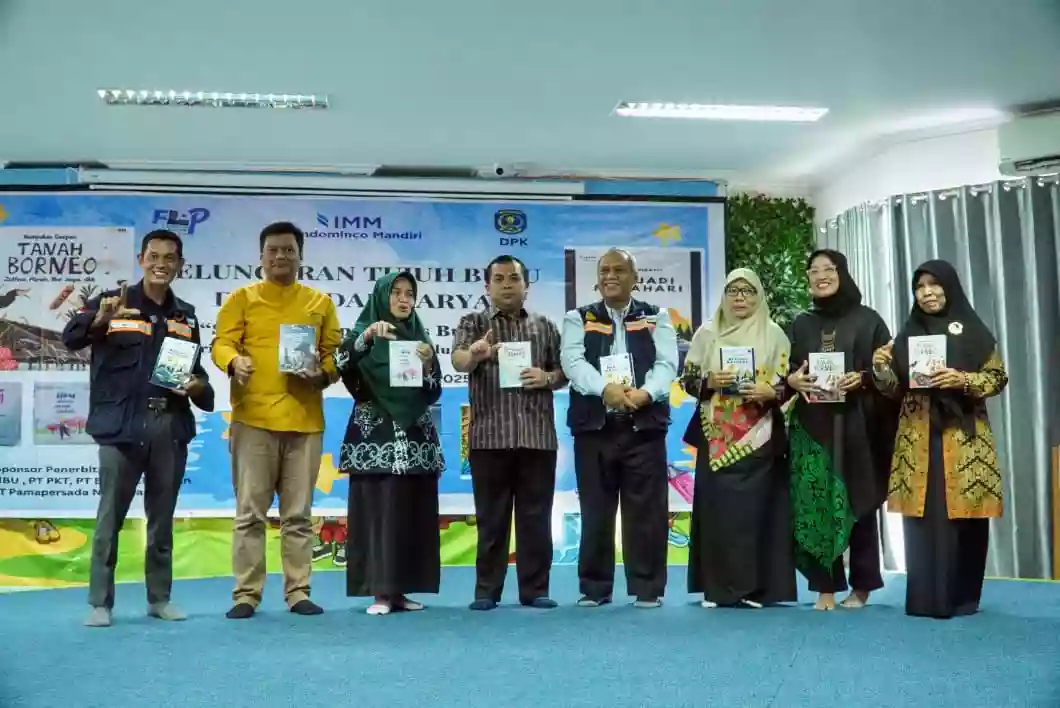 Indominco dan Forum Lingkar Pena Luncurkan 7 Buku Karya Mahasiswa & Guru Sekolah Binaan, Dorong Literasi Berbasis Kearifan Lokal