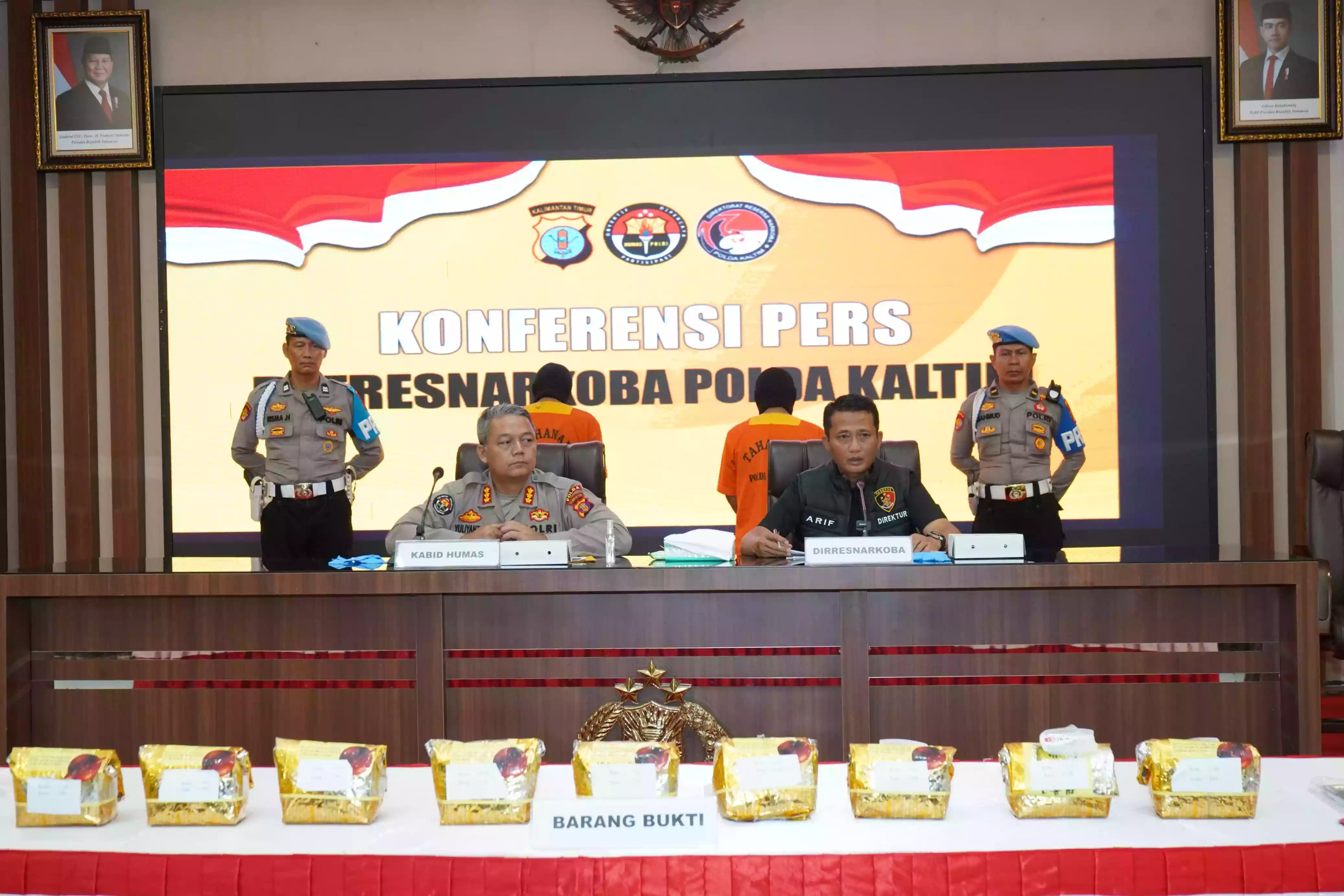 Polda Kaltim Gagalkan Peredaran 9,8 Kg Sabu Senilai Rp 15 Miliar, Dua Tersangka Diamankan