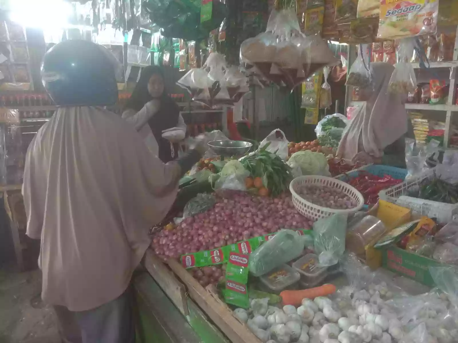 Harga Melonjak! Cabai Tembus Rp100 Ribu di Pasar Rawa Indah Awal Ramadan