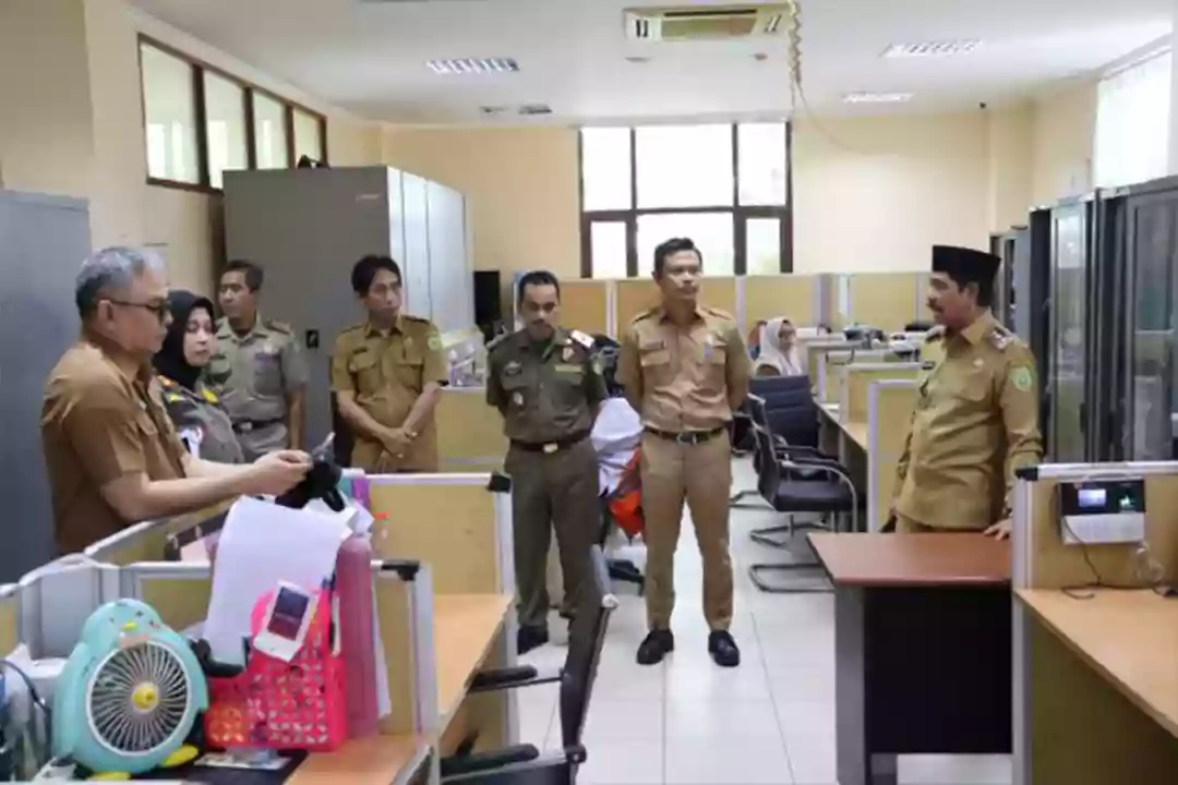 Wabup PPU Sidak OPD, Minta Pegawai Disiplin di Bulan Ramadhan