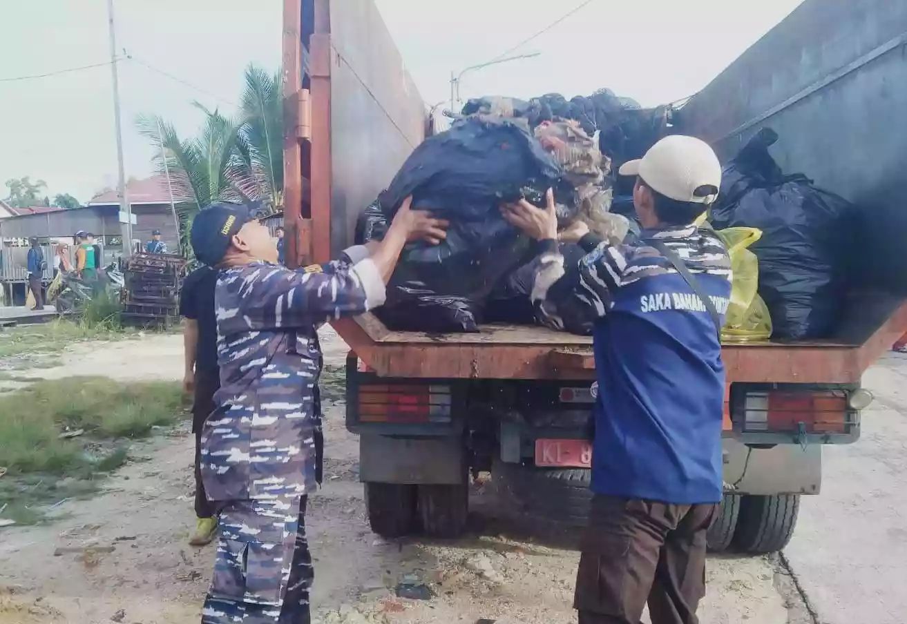 Aksi Bersih Pesisir, Dukungan Program 100 Hari Kerja Walkot Bontang