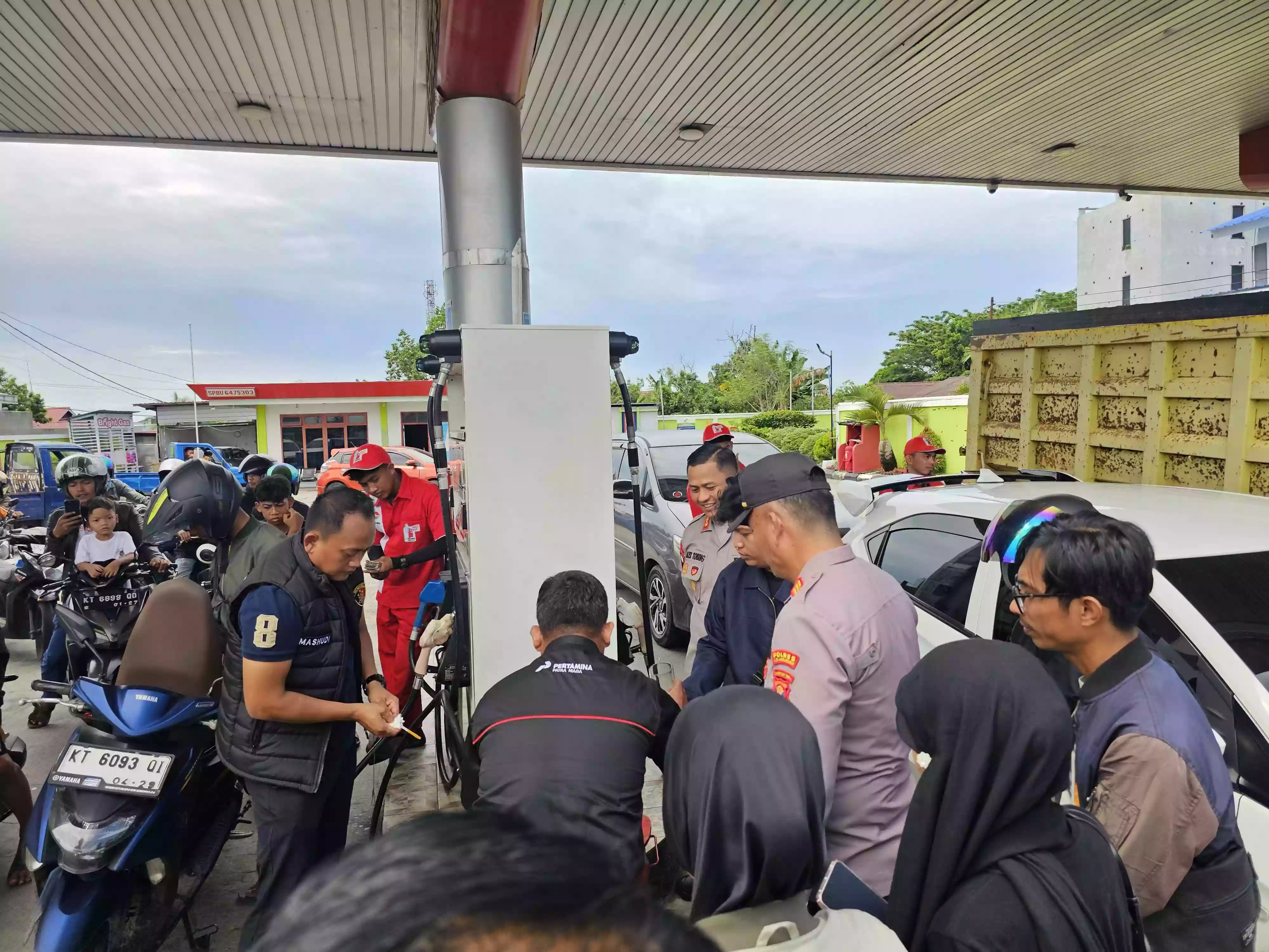 Diduga BBM Bermasalah, Polres Bontang Sidak SPBU Usai Banyak Laporan Motor Mogok