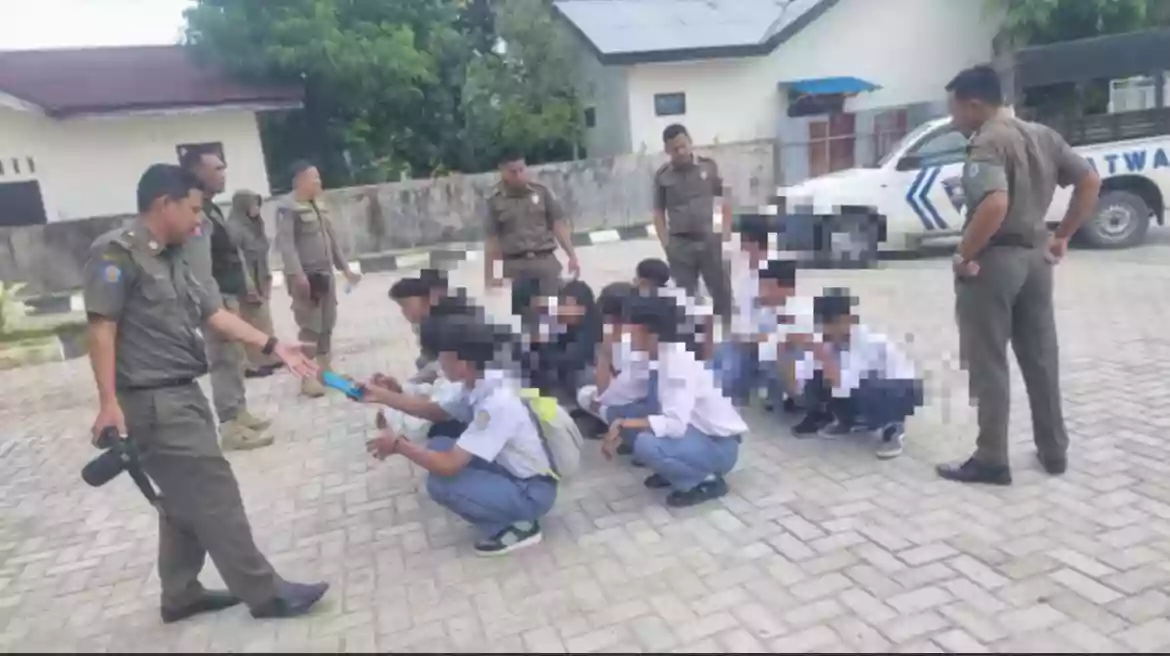 15 Pelajar SMP dan SMA Terjaring Razia Satpol PP Bontang saat Bolos di Jam Sekolah