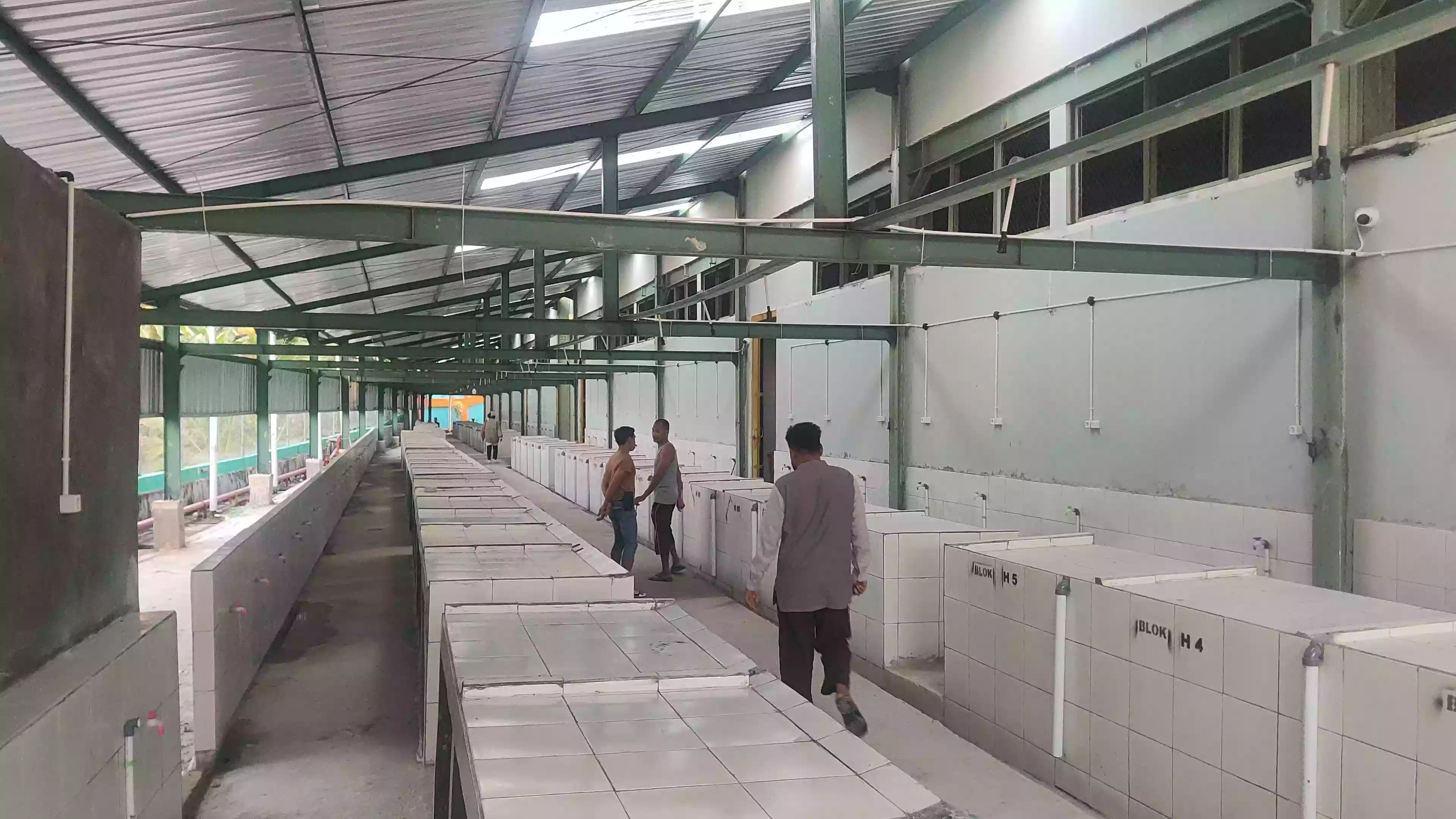 Tak Ada Lagi Pedagang Berjualan Diluar Area Pasar Citra Mas Loktuan Bontang
