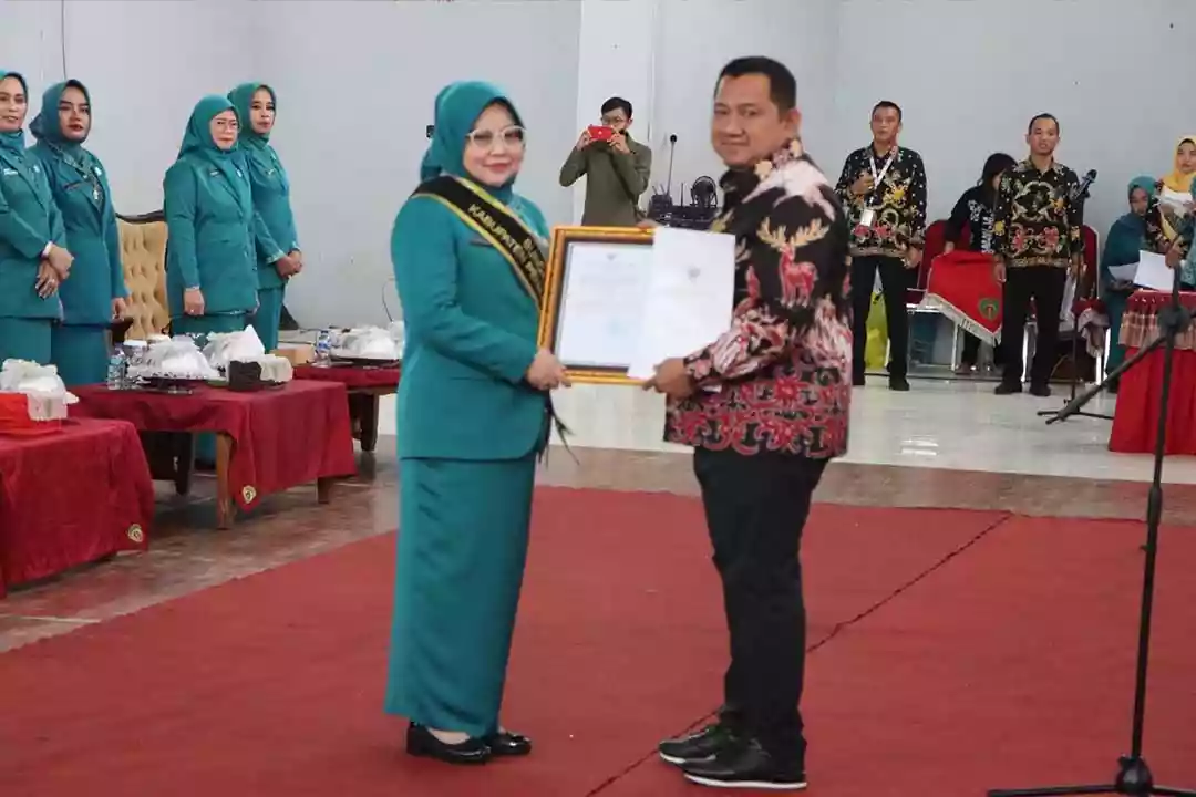 Dewi Yuliana Pimpin PKK PPU, Fokus pada Program Pemberdayaan Keluarga dan Pendidikan Anak