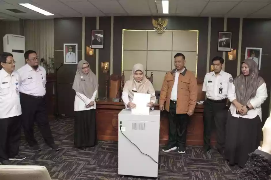 BKPSDM Bontang Musnahkan Ratusan Arsip Kedaluwarsa