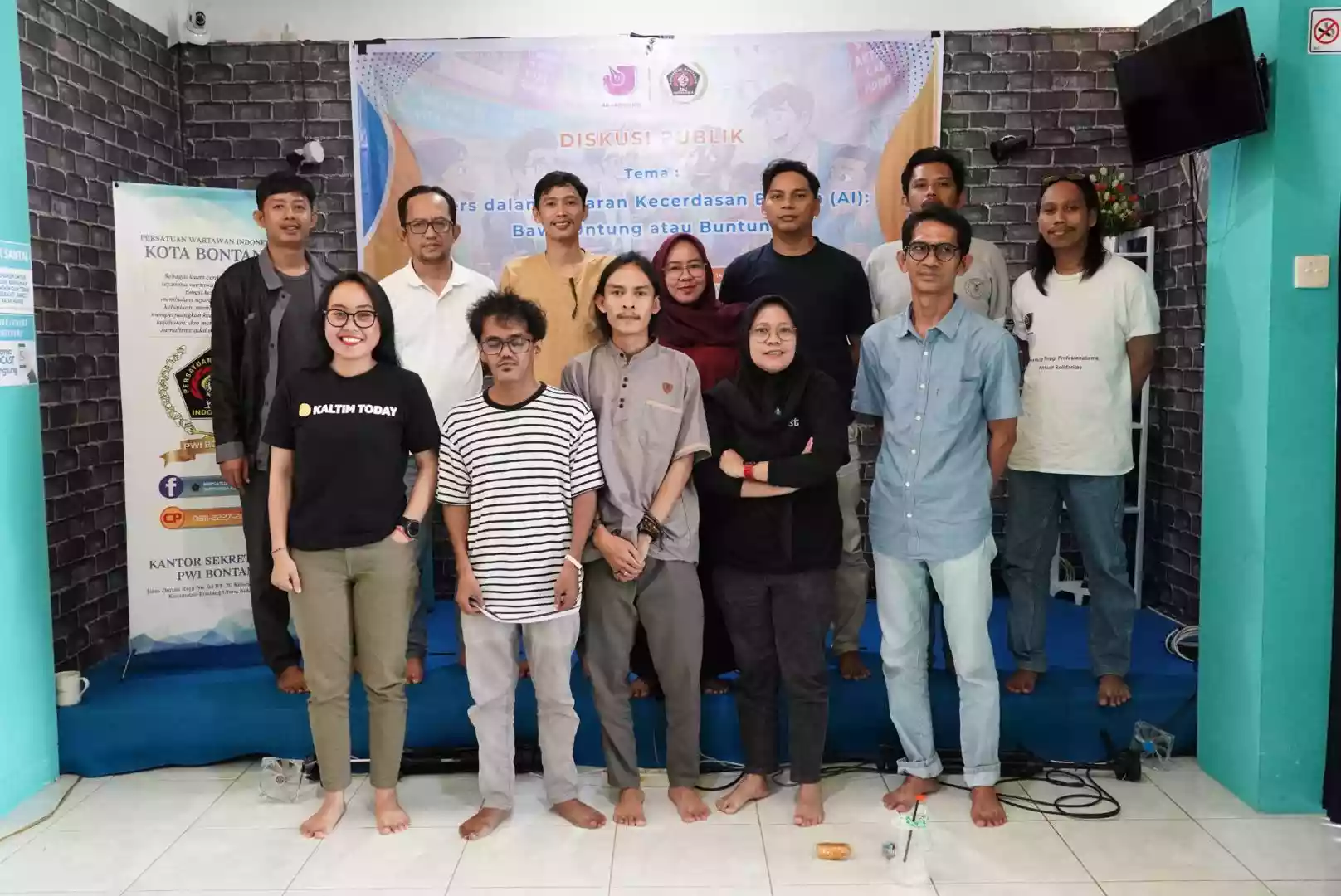 PWI Bontang dan AJI Samarinda Gelar Diskusi Tantangan Teknologi AI dalam Jurnalistik