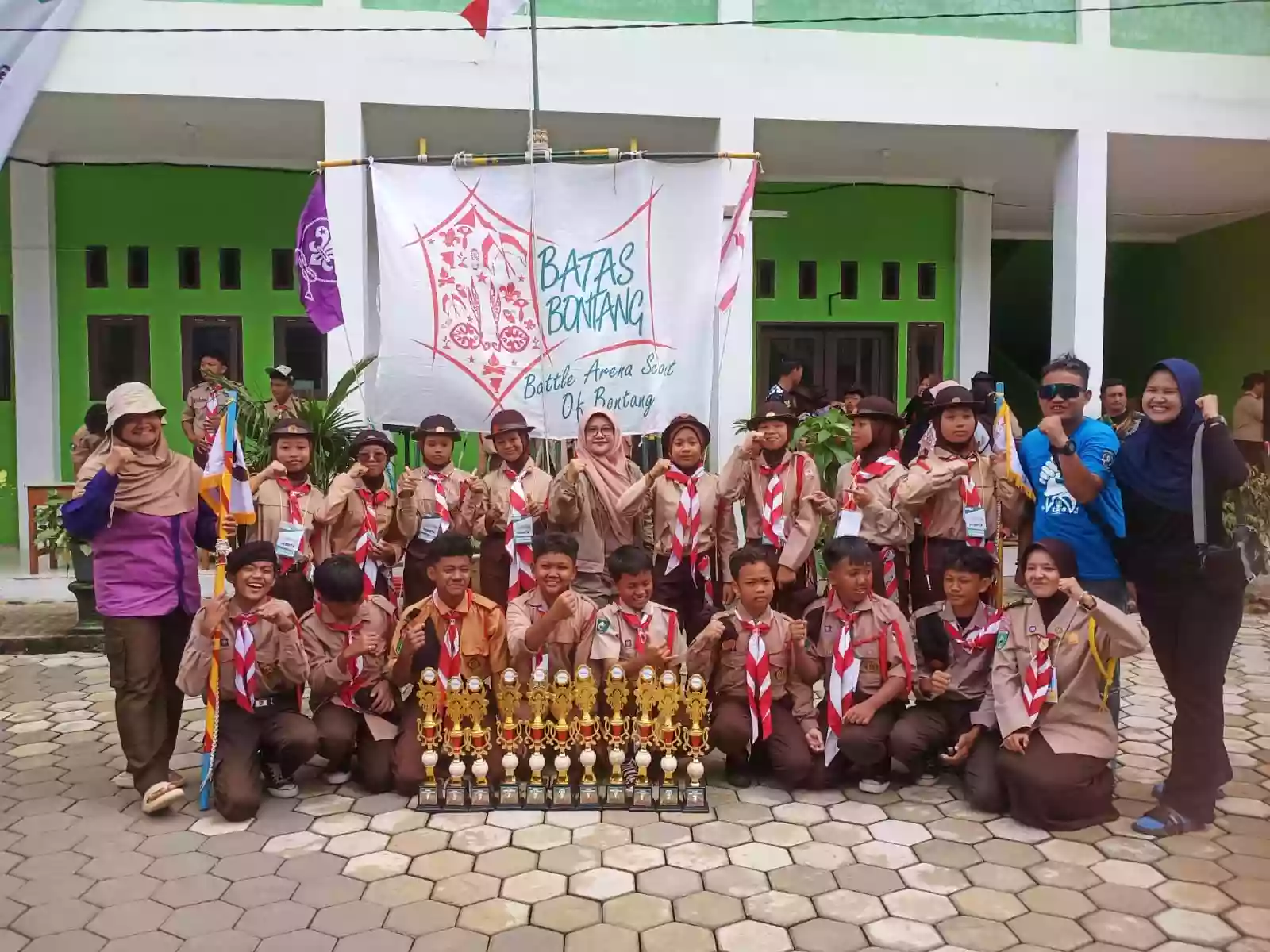 Tim Pramuka SDN 001 BS Borong 11 Piala Ikut Lomba Battle Arena Scout ke-6