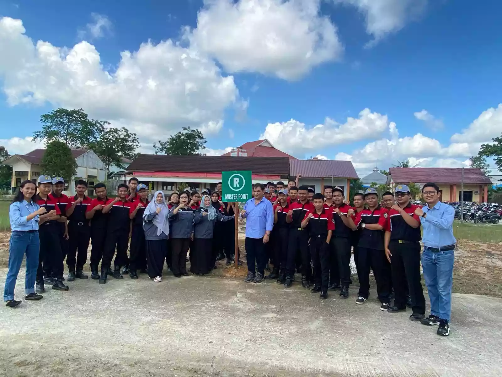 Dorong Budaya Safety dan Peduli Lingkungan, PAMA INDO dan IMM Luncurkan Program SAFE di SMKN 3 Bontang