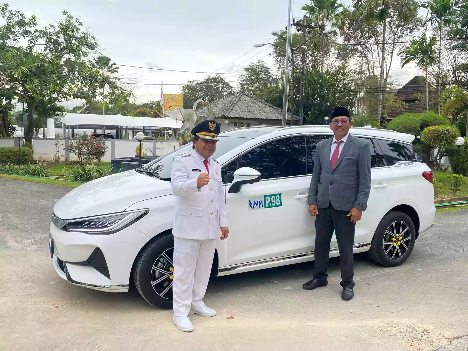 Upaya Mengurangi Zat Emisi di Bontang, PT IMM Gunakan Mobil Listrik