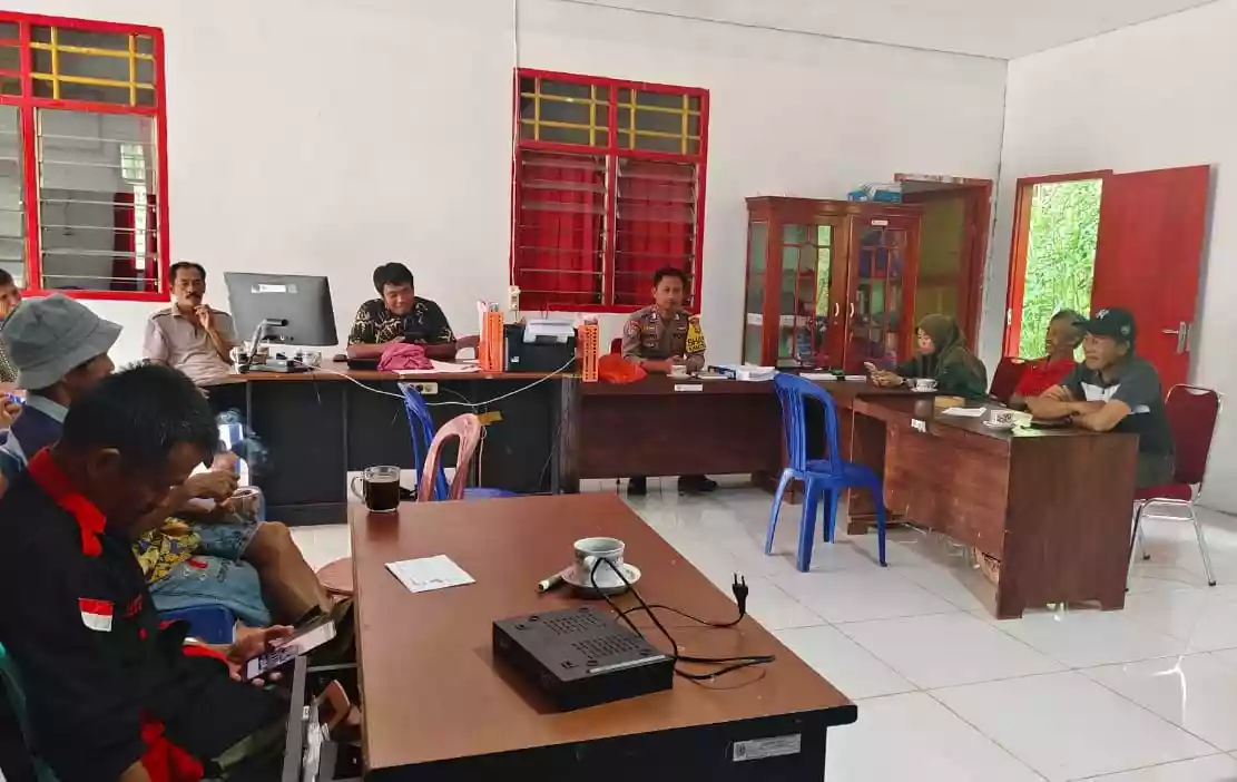 Hewan Ternak Berkeliaran di Tator, Warga Resah