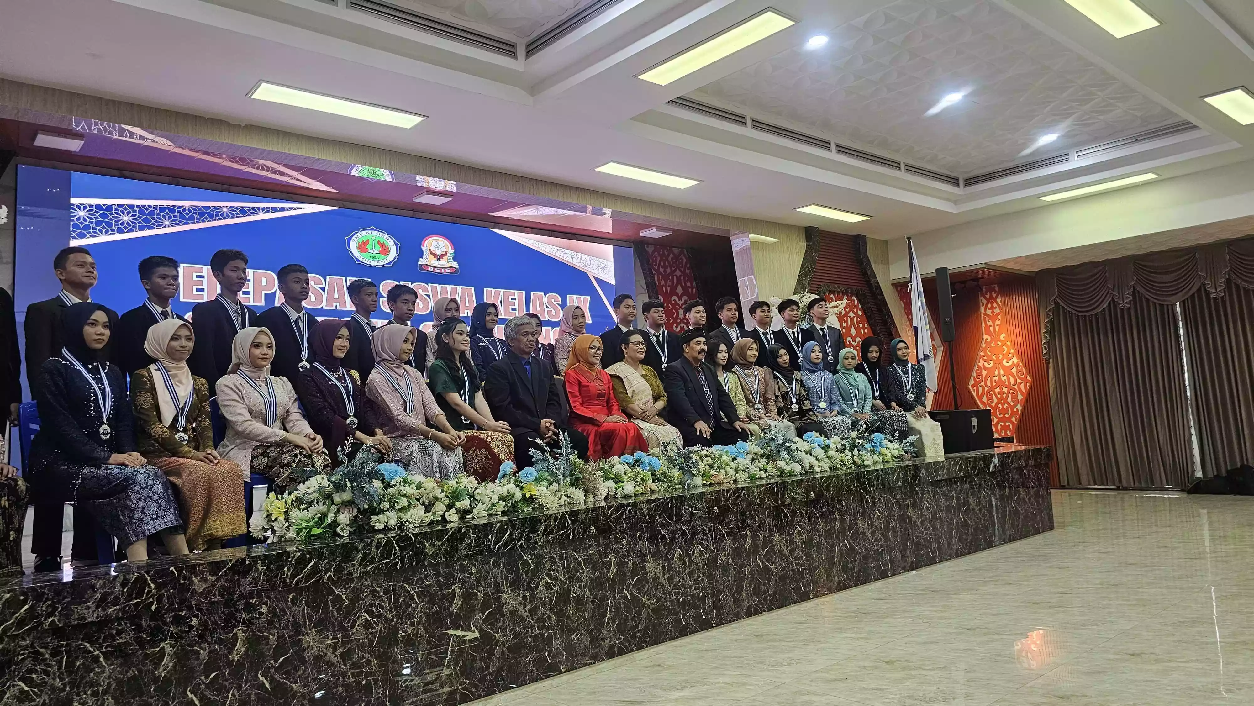 SMPN 2 Bontang Gelar Acara Perpisahan Siswa Kelas IX