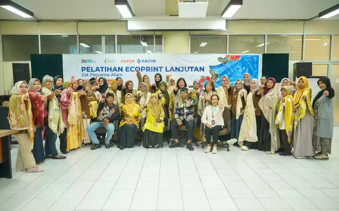 Cetak UMKM Kreatif Lewat Ecoprint, Mitra Binaan Pupuk Kaltim Siap Bersaing di Pasaran