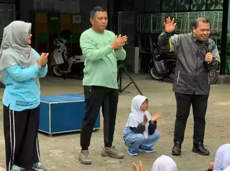 Wakil Wali Kota Bontang Ikut Kegiatan Kebiasaan Anak Indonesia Hebat di SDN 001 BS