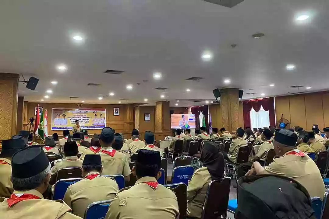 Mudyat Noor Lantik Pengurus Pramuka PPU, Dorong Penguatan Karakter dan Pembangunan Kawasan Edukasi