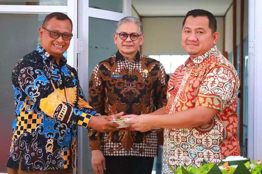 Peresmian Gedung Baru Kantor Lurah Jenebora, Bupati PPU Tekankan Pelayanan Optimal