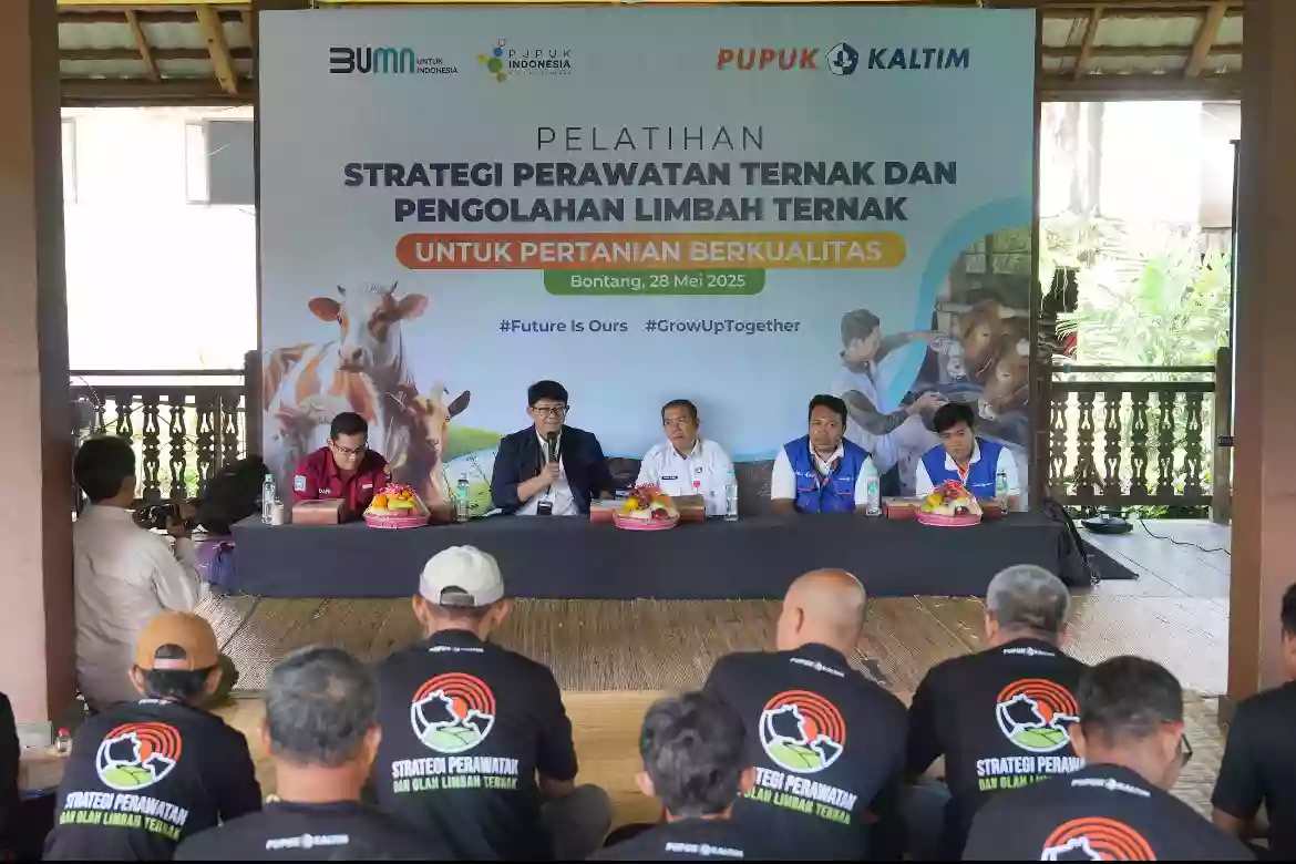 Jelang Iduladha, Pupuk Kaltim Edukasi Peternak Lokal soal Perawatan dan Pengolahan Limbah Ternak
