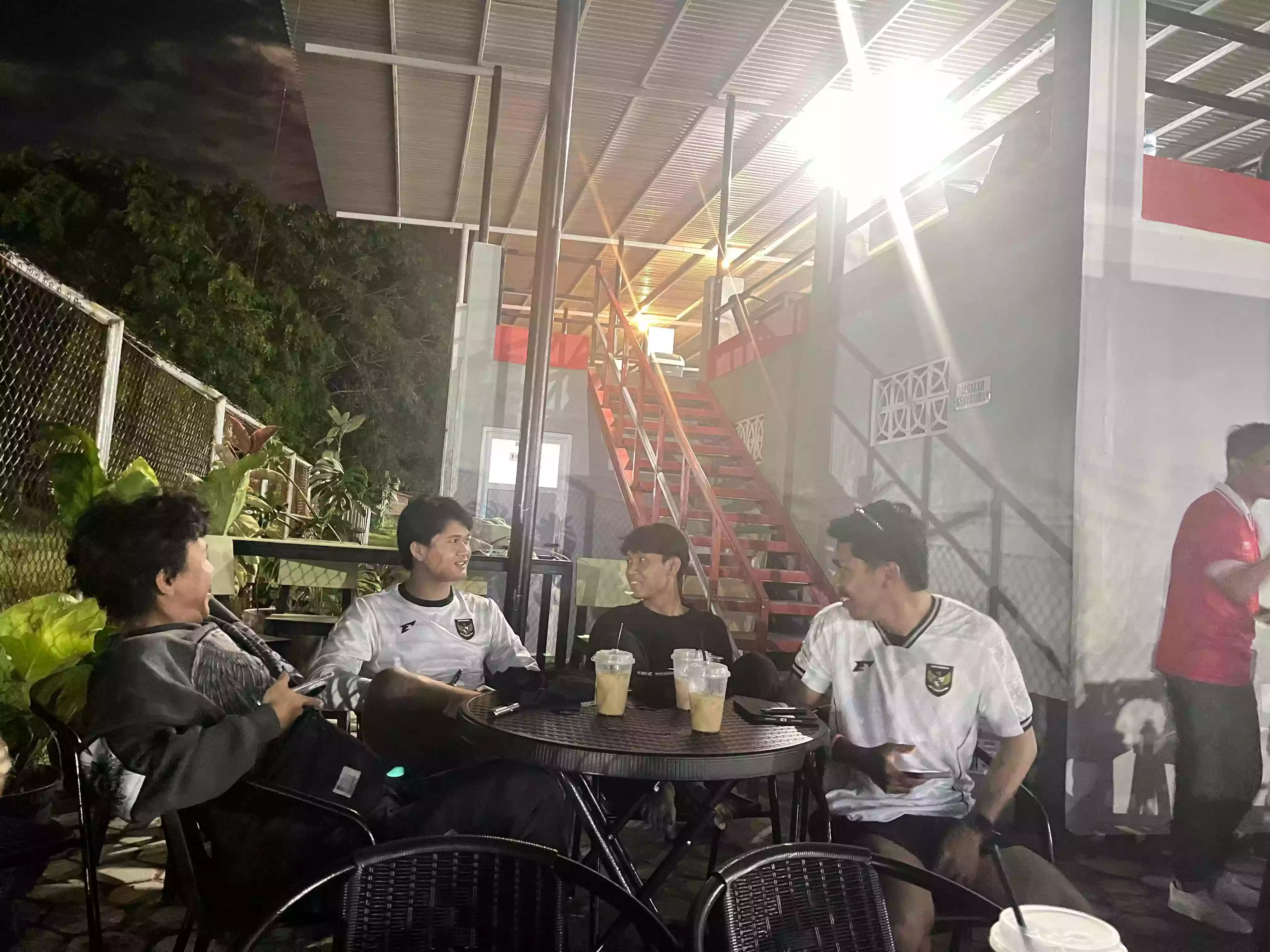 BREAKING NEWS: Babak 1 Jepang Vs Indonesia, Nobar di Formula Mini Soccer Meriah