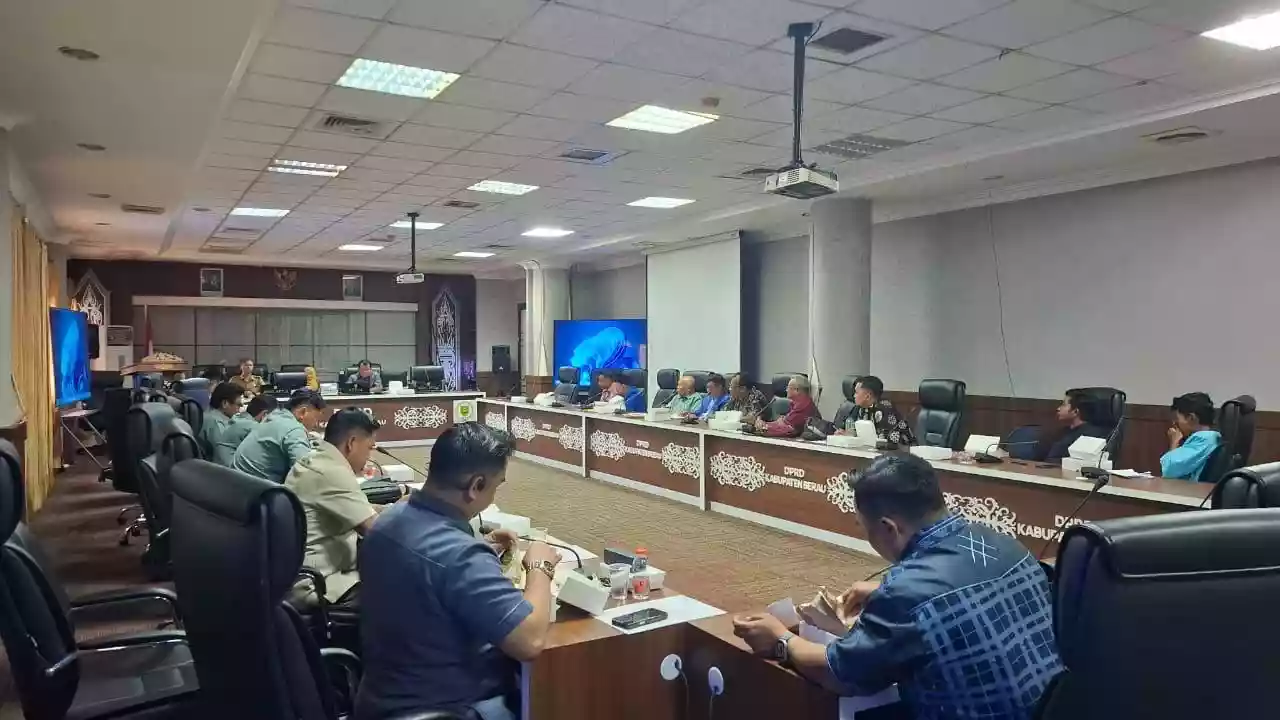 Di Ujung Tanduk, Bagaimana Nasib STIPER Berau Setelah Enam Bulan?