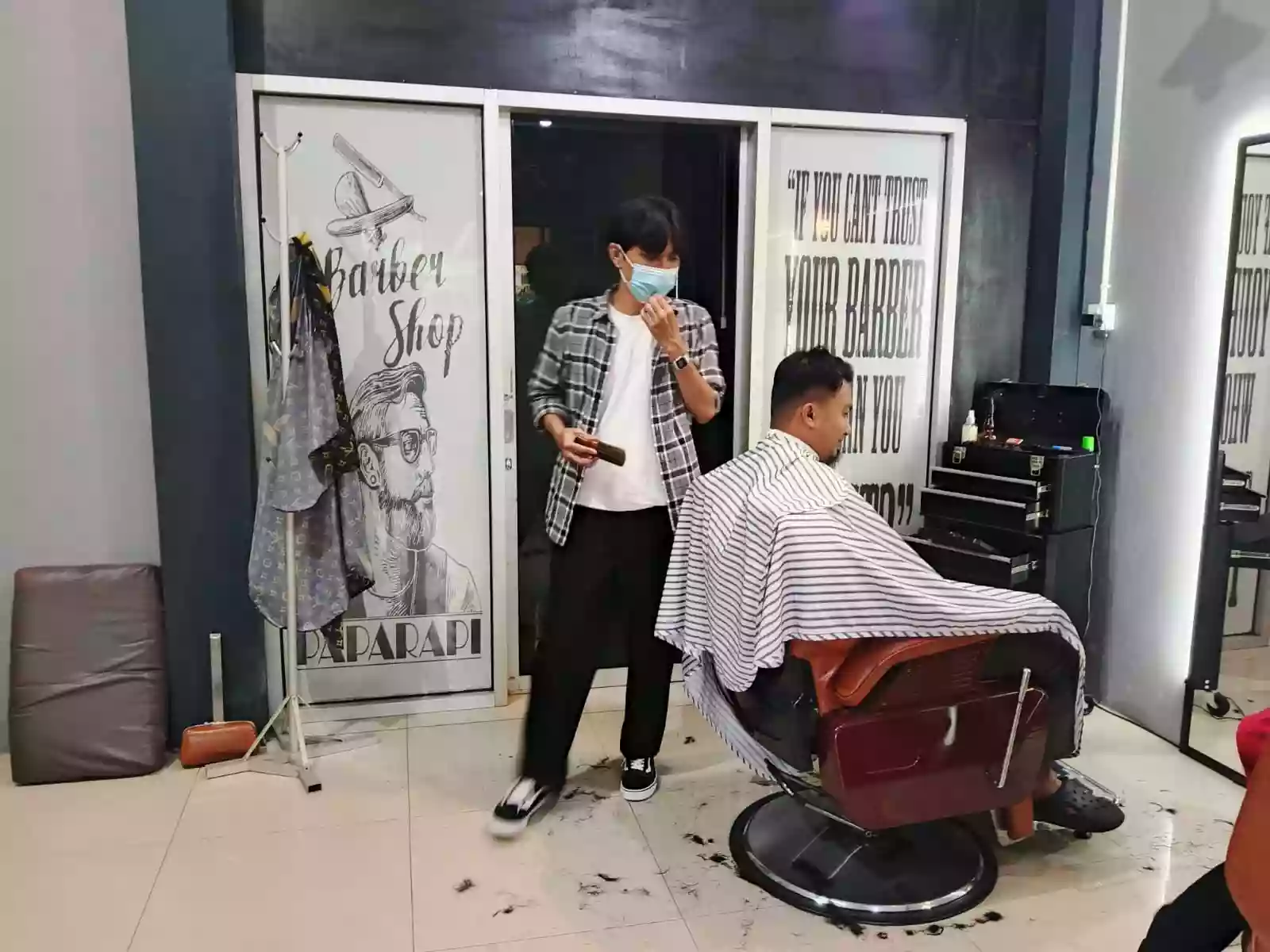 Ini Alasan Pemuda di Bontang Pilih Usaha Barbershop