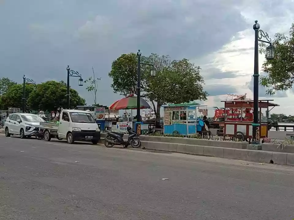 PKL Tepian Teratai Terancam “Disingkirkan”