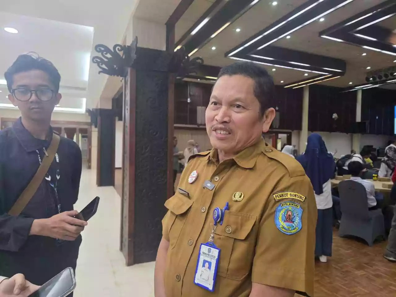 Buat Seragam Sekolah Gratis, Disdikbud Bontang Kerahkan 590 Penjahit Lokal