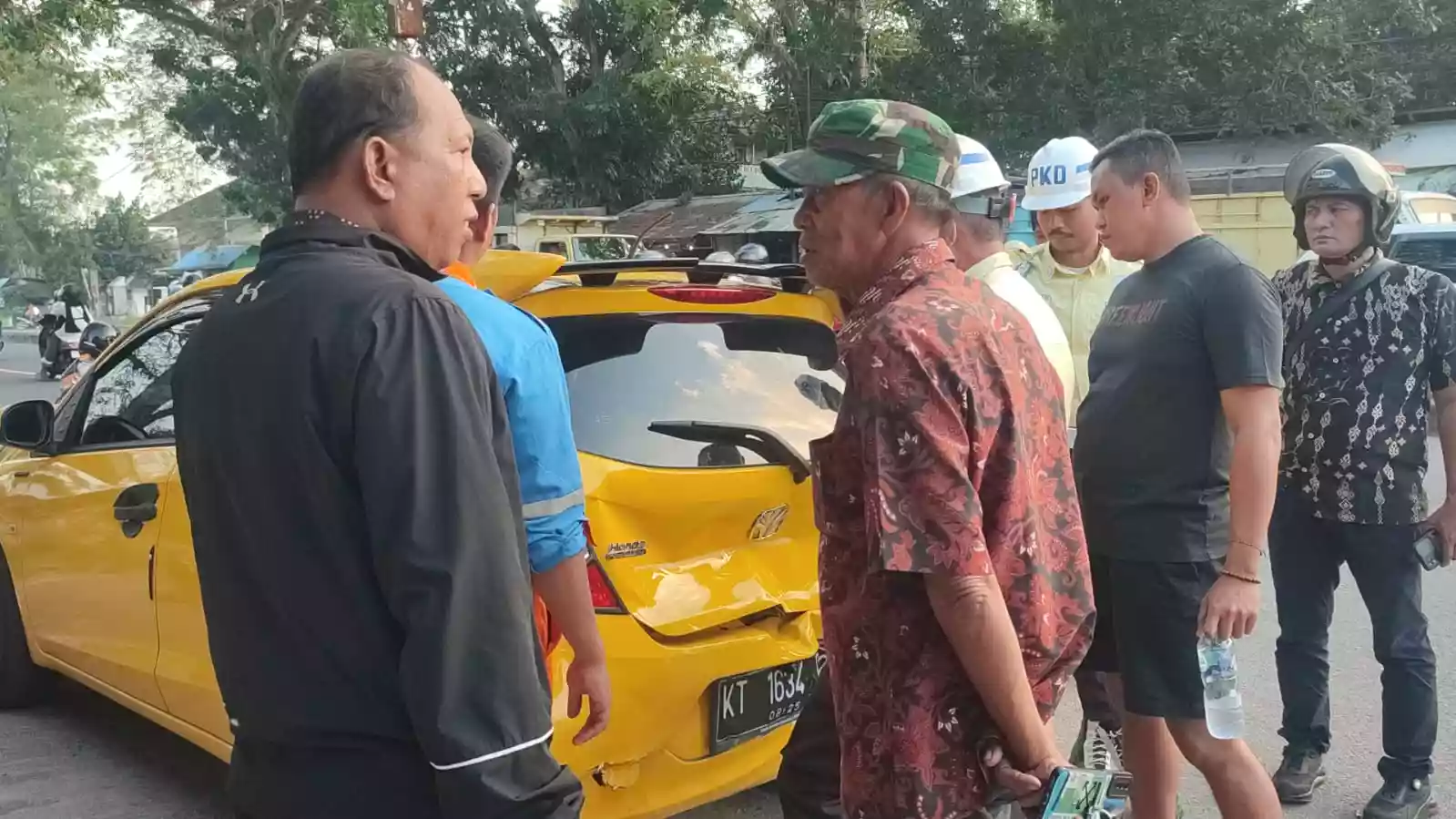 Detik-detik Menegangkan, Pindah Jalur Sebelum Tabrakan Beruntun di Loktuan