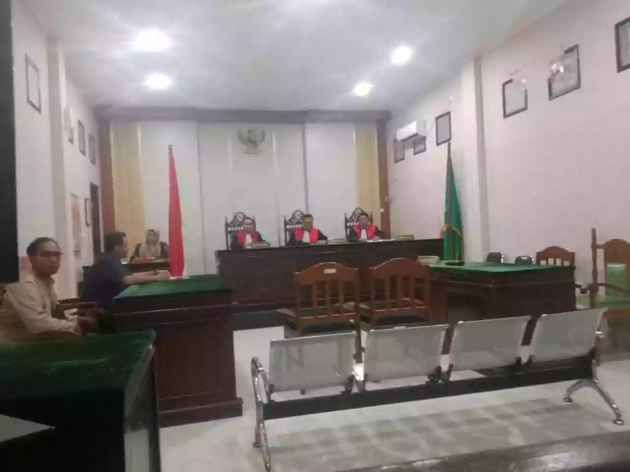 Sidang Perdana Eks Karyawan RSHD Samarinda Berjalan Tanpa Kuasa Hukum PT ME