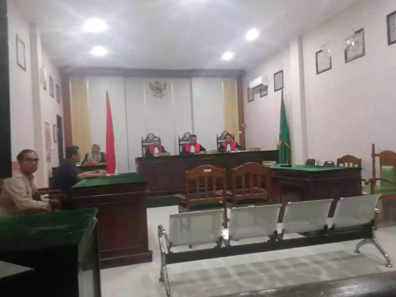 Sidang Perdana Eks Karyawan RSHD Samarinda Berjalan Tanpa Kuasa Hukum PT ME