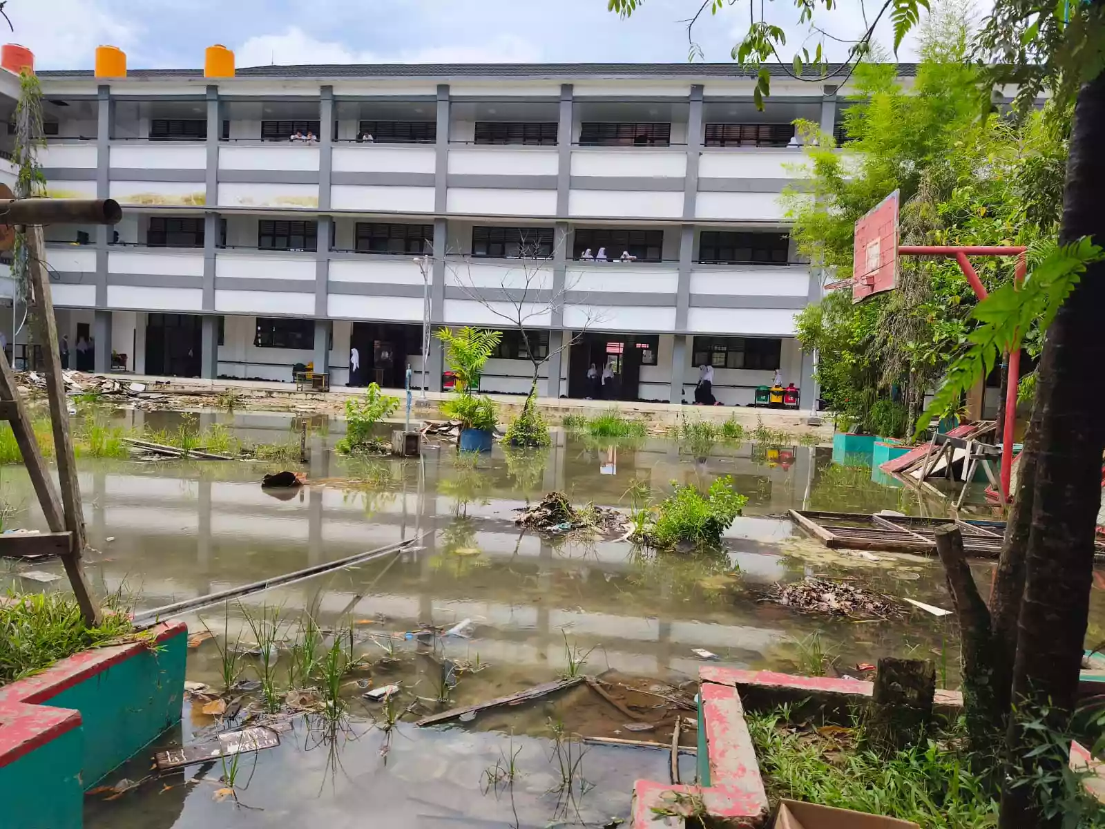 Disdikbud Bontang Alokasikan Rp1,4 Miliar, Bangun Ulang Lapangan SMPN 2 Bontang