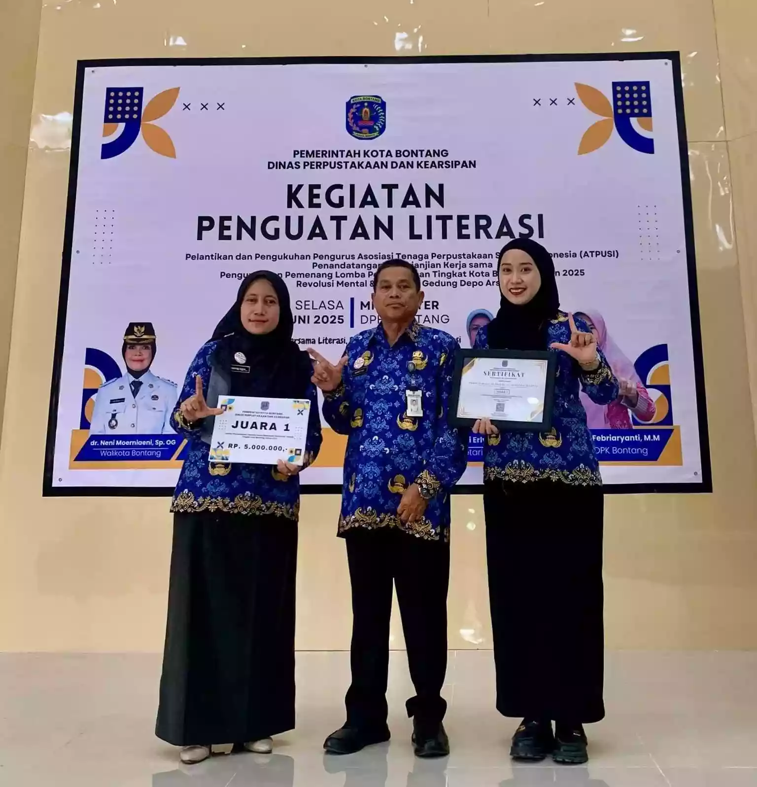 SDN 001 BS Raih Juara 1 Lomba Perpustakaan DPK Bontang
