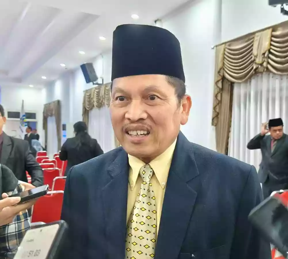 Disdikbud Bontang Mulai Distribusikan Bantuan Seragam Nasional, Penerima Awal Dua Sekolah