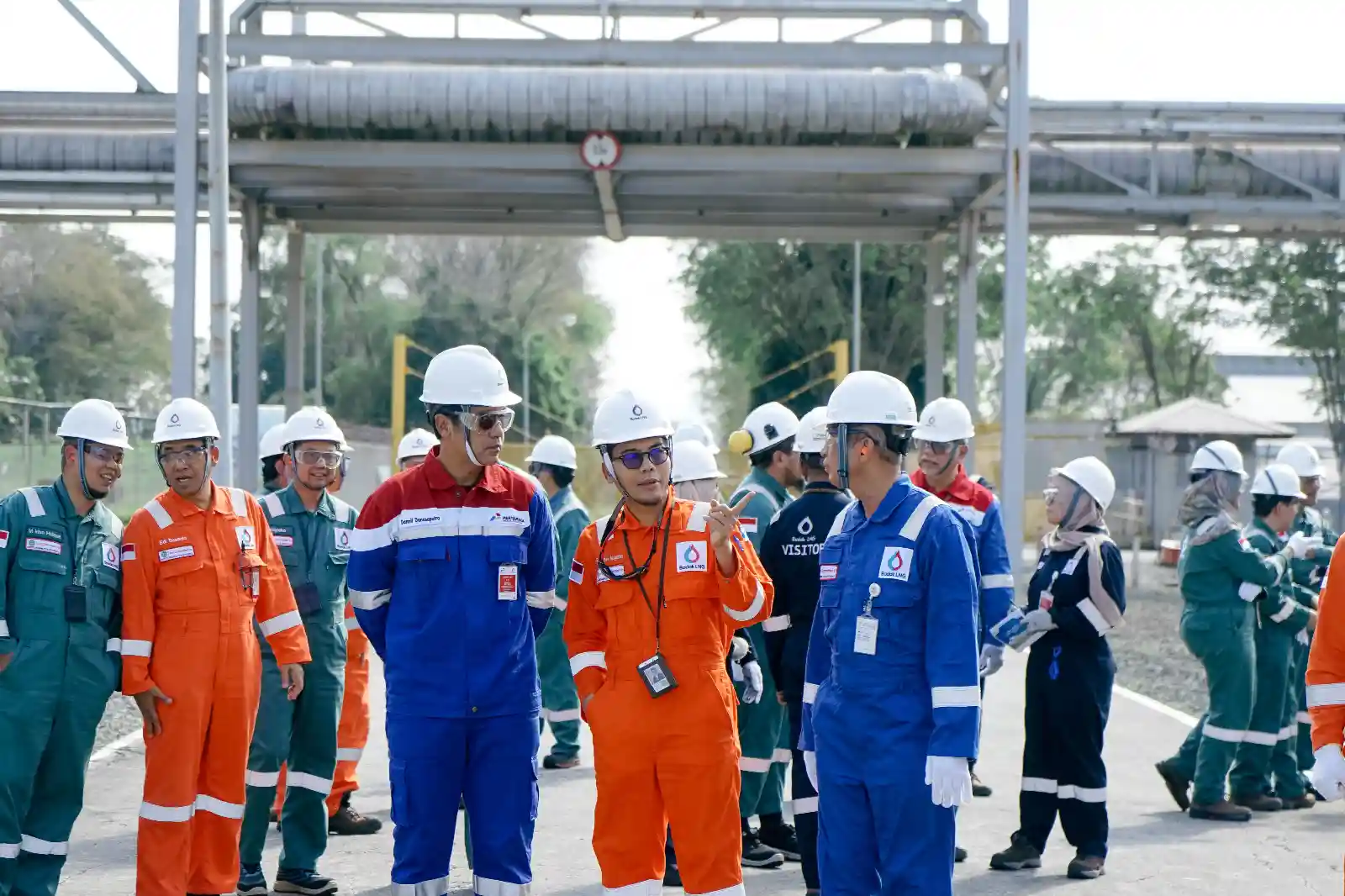 Dewan Komisaris Pertamina Tinjau Operasional Badak LNG, Bahas Proyek Reaktivasi dan Strategi Hilirisasi