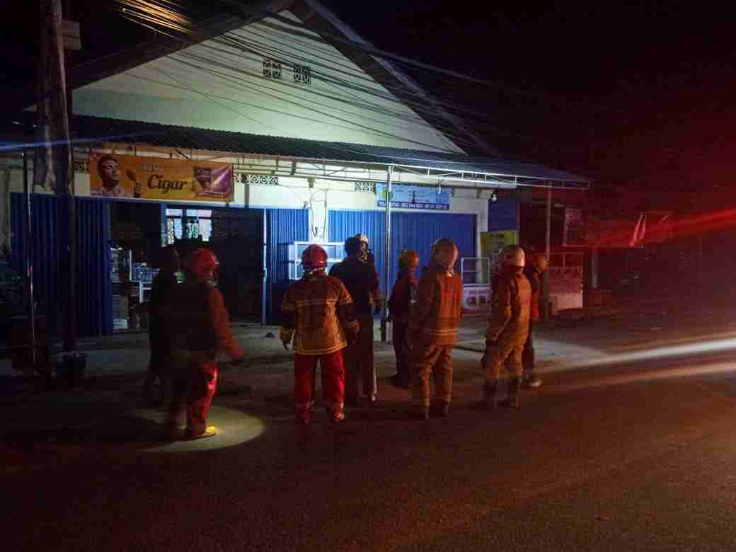 BREAKING NEWS: Kabel Terbakar, Satu Rumah di Jalan H. M. Ardans Bontang Nyaris Membara