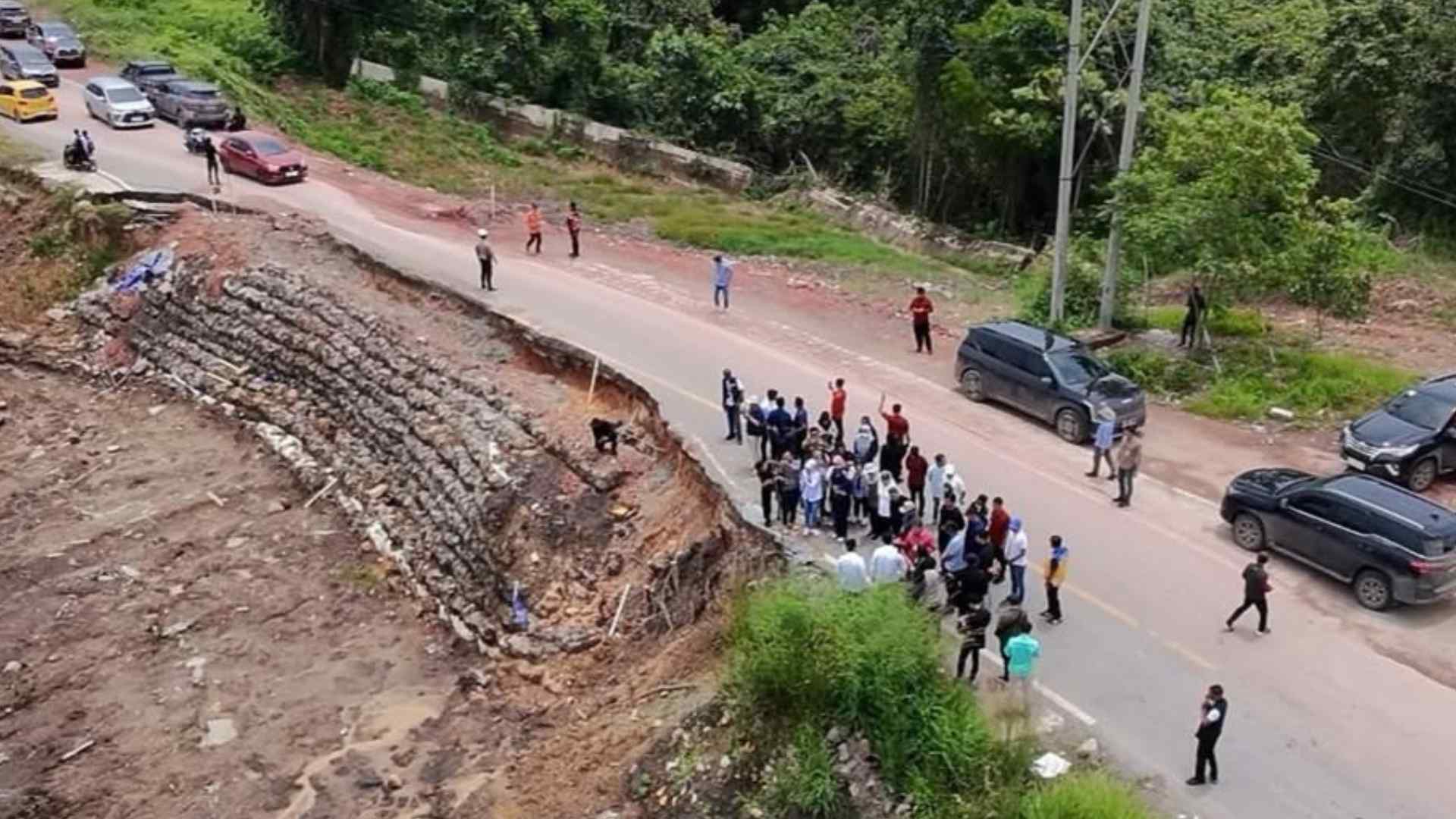 Gubernur Kaltim Ancam Hentikan Aktivitas PT KPC