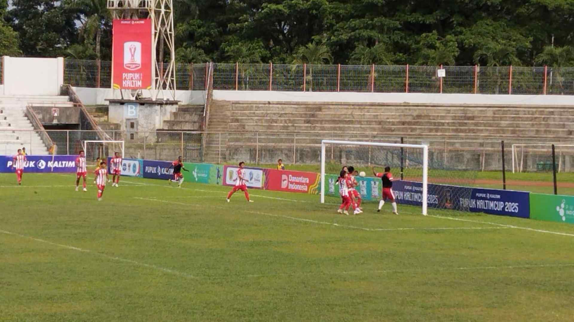 Tanpa Latihan, Loktuan Libas Api-Api 4-1 di Pupuk Kaltim Cup 2025