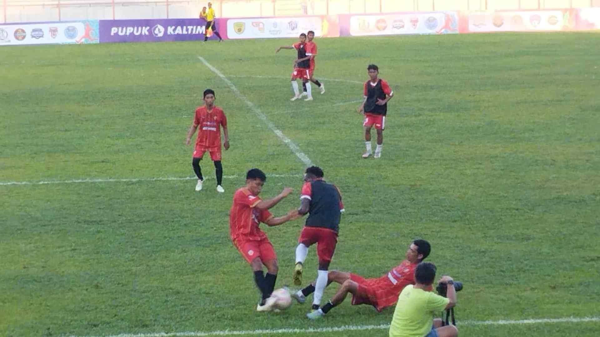 Tiga Tim Jadi Lumbung Gol di Fase Grup Pupuk Kaltim Cup 2025