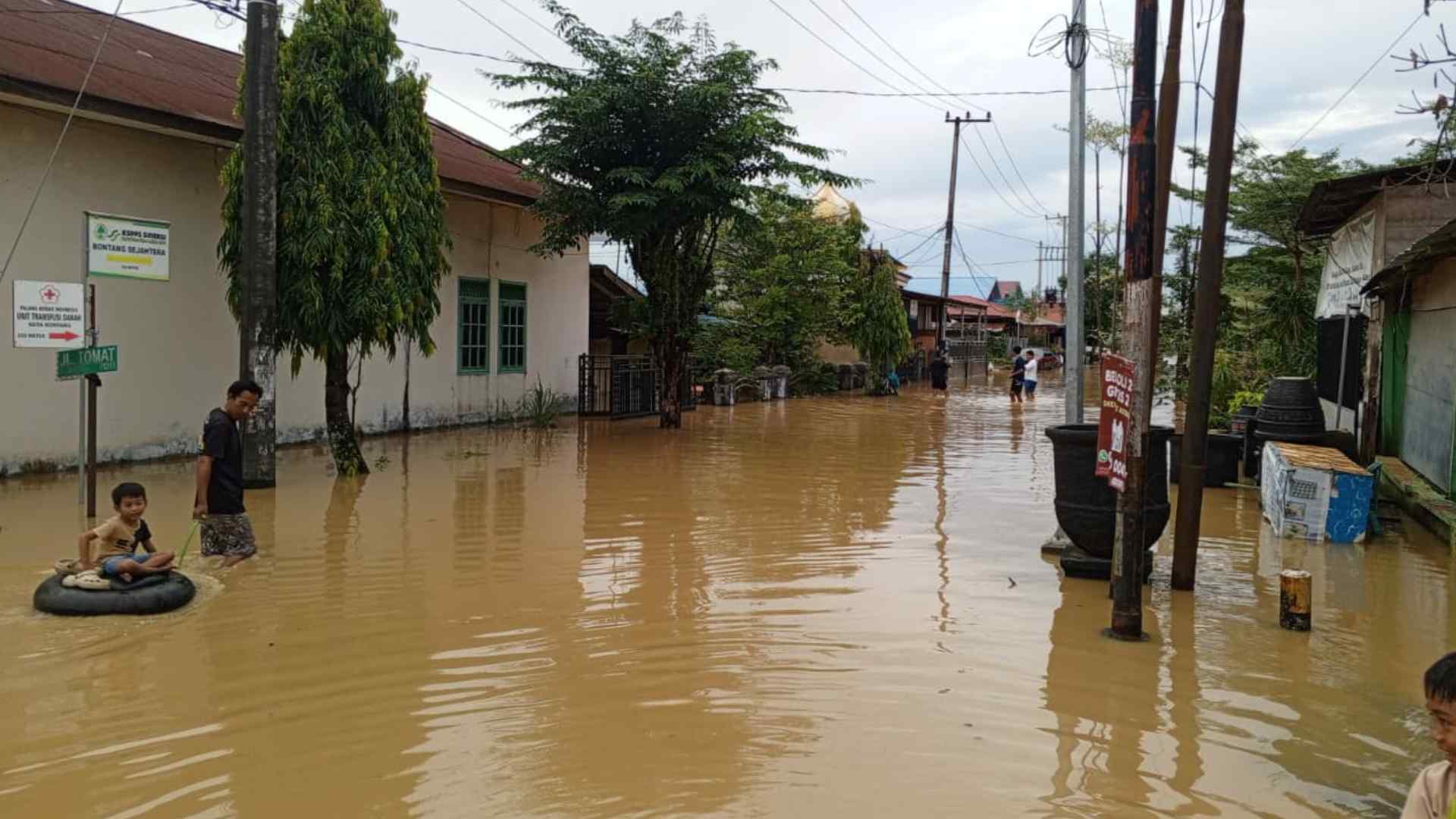 Bontang Dilanda Banjir, Aktivitas Warga Terdampak