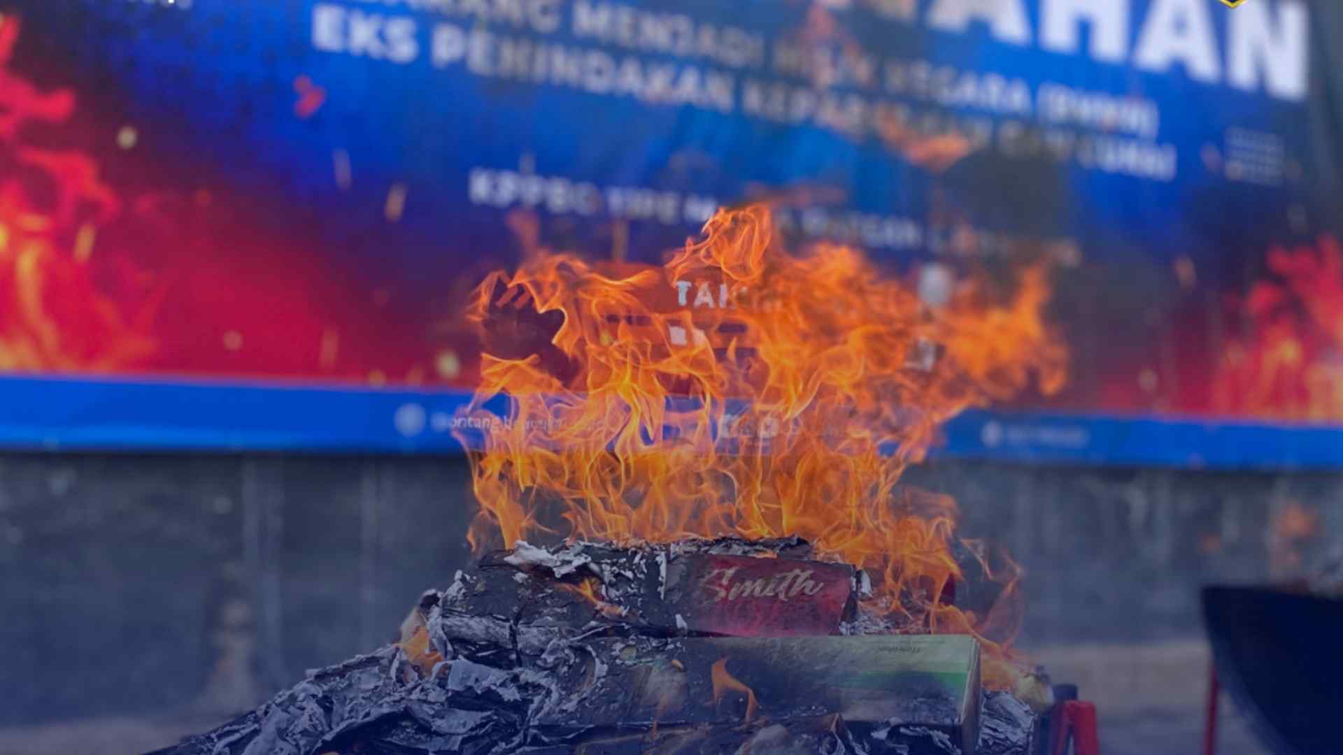 Dari Mana Rokok dan Minuman Beralkohol Ilegal Itu Bisa Masuk Bontang?