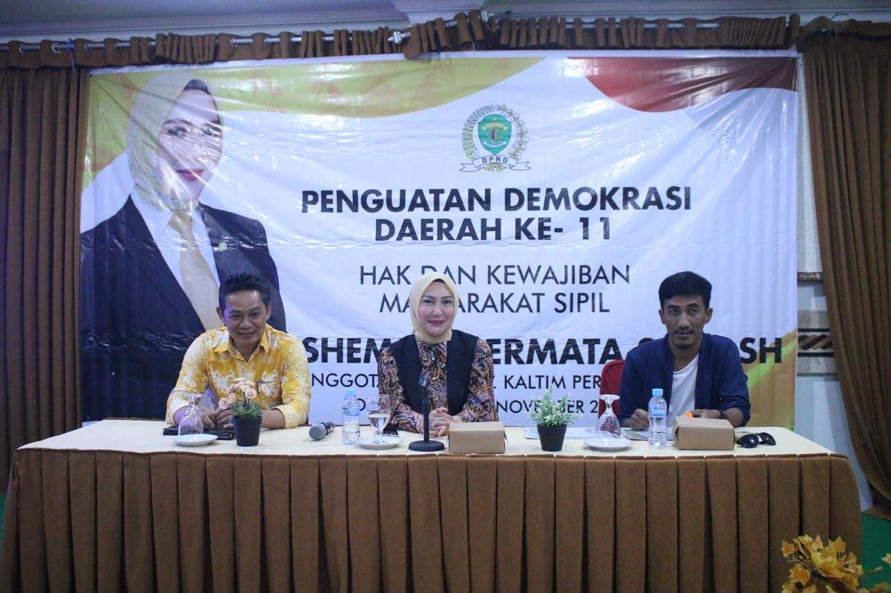 Perkuat Peran Masyarakat Sipil, Shemmy Permatasari Gelar Penguatan Demokrasi di Bontang