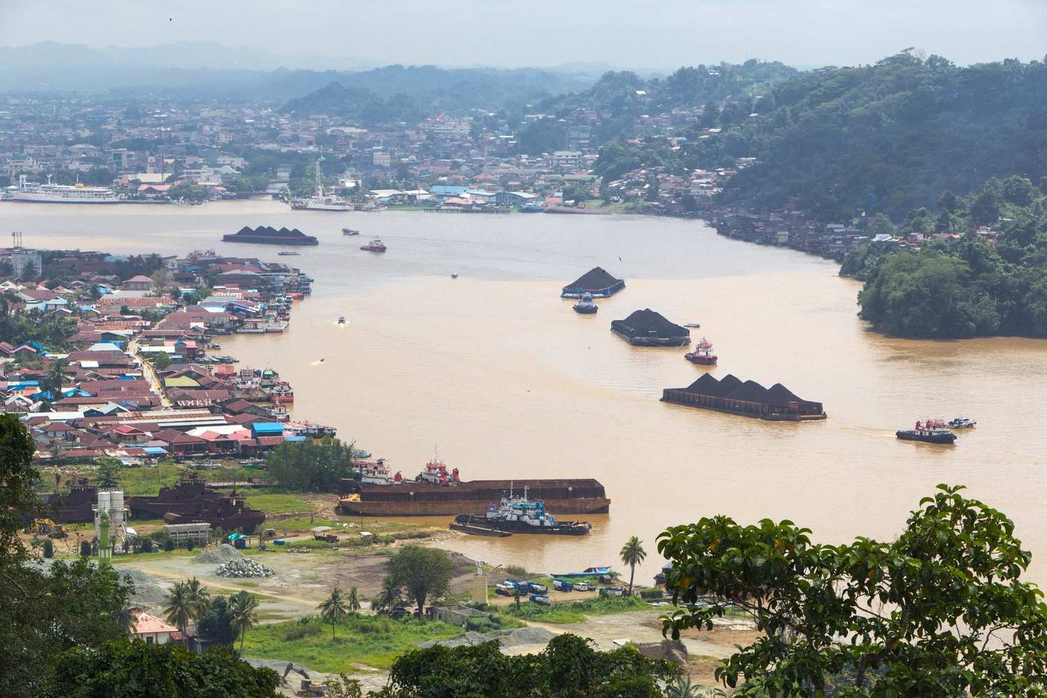 Sejak 1980-an, Ratusan Miliar PAD Lenyap di Sungai Mahakam