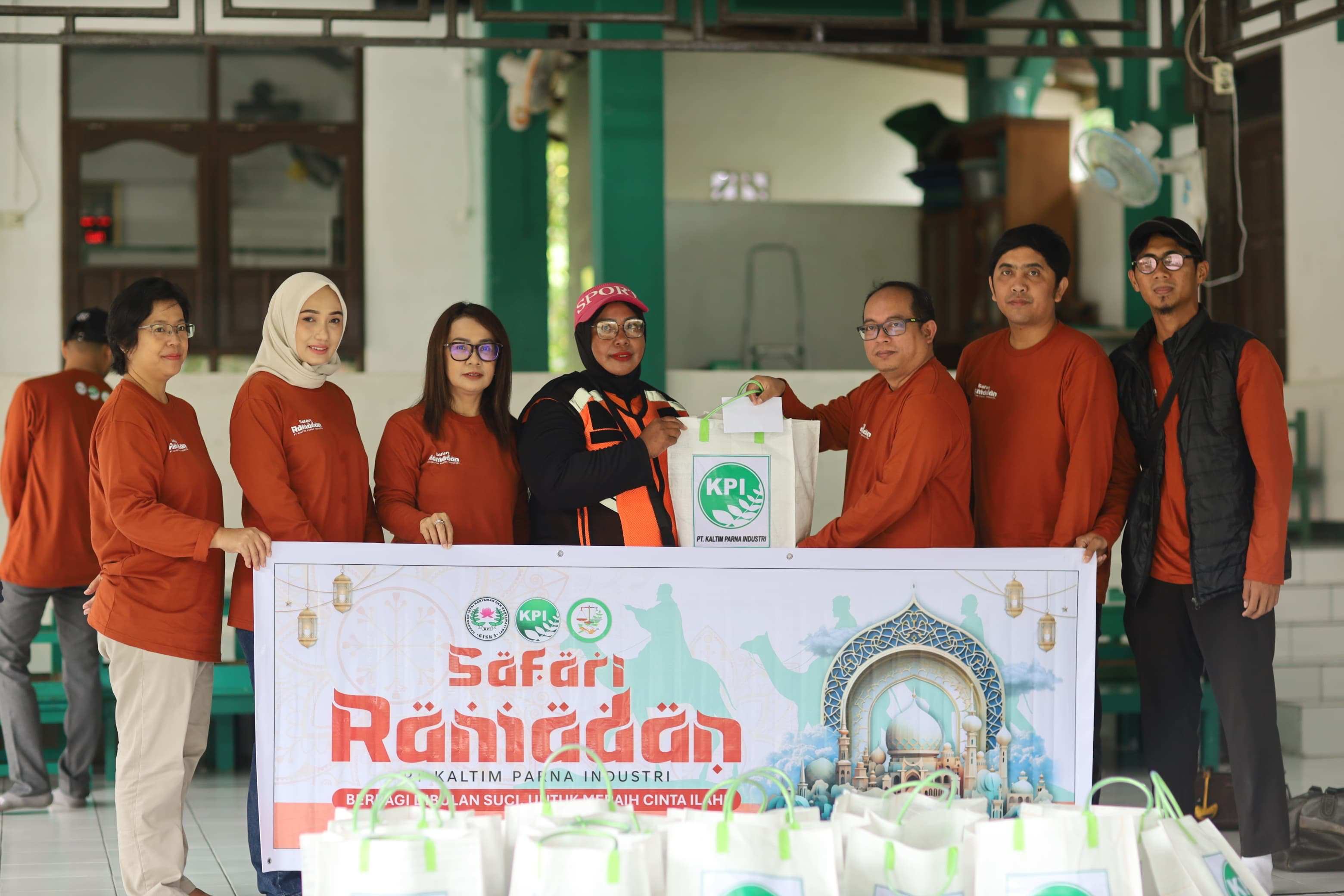 Kaltim Parna Industri Konsisten Gelar Safari Ramadan, Salurkan Lebih dari 1.000 Paket Sembako