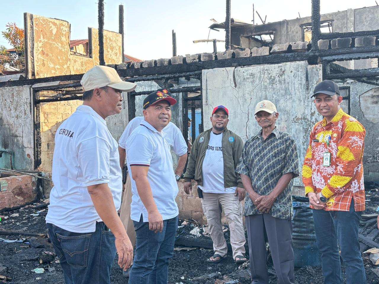 Gerindra Bontang Tinjau Lokasi Kebakaran di Berbas Tengah Bontang, Agus Haris Ingatkan Kondisi Rumah Harus Selalu Aman