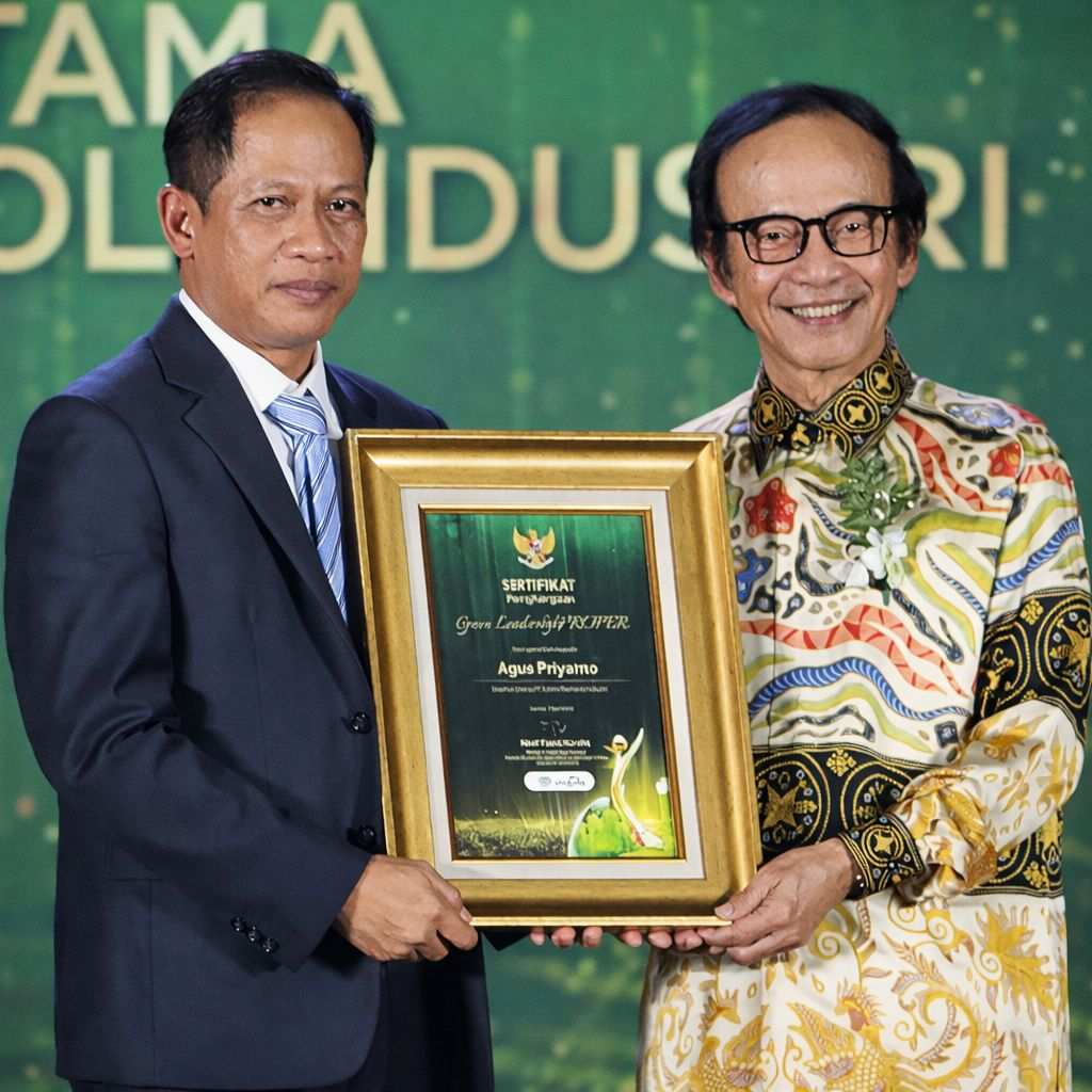 Dari Kalimantan Timur untuk Indonesia : PT Kaltim Methanol Industri Raih Penghargaan Green Leadership Tahun 2025
