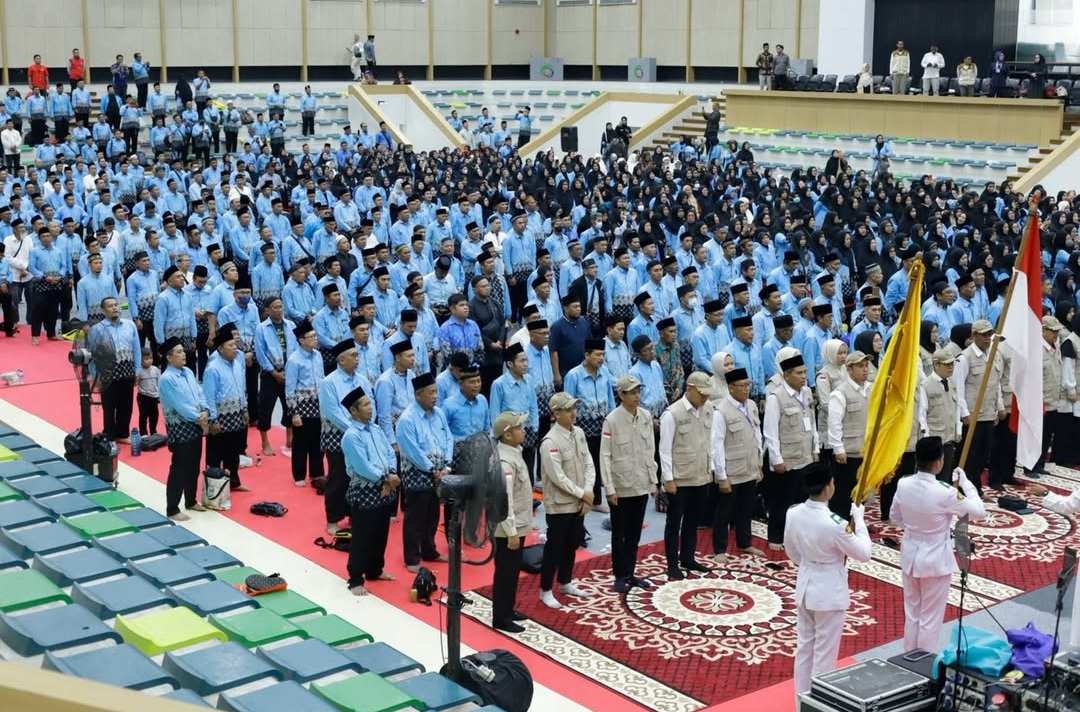 Lepas 1.024 Jamaah Haji, Pemkot Samarinda Beri Uang Saku 1.000 Riyal