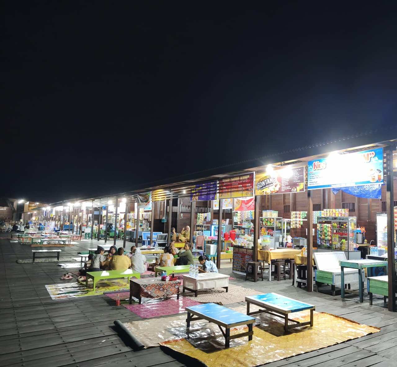 Sewa Rp300 Ribu per Bulan, 45 Lapak di Bontang Kuala Terisi dan Ramai Pengunjung